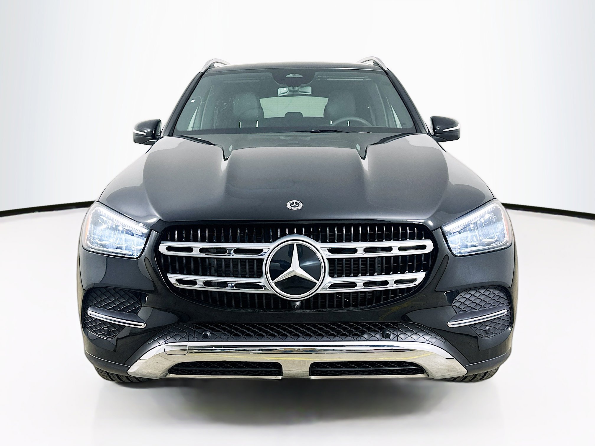2026 Mercedes Benz GLE 350 4MATIC photo 2