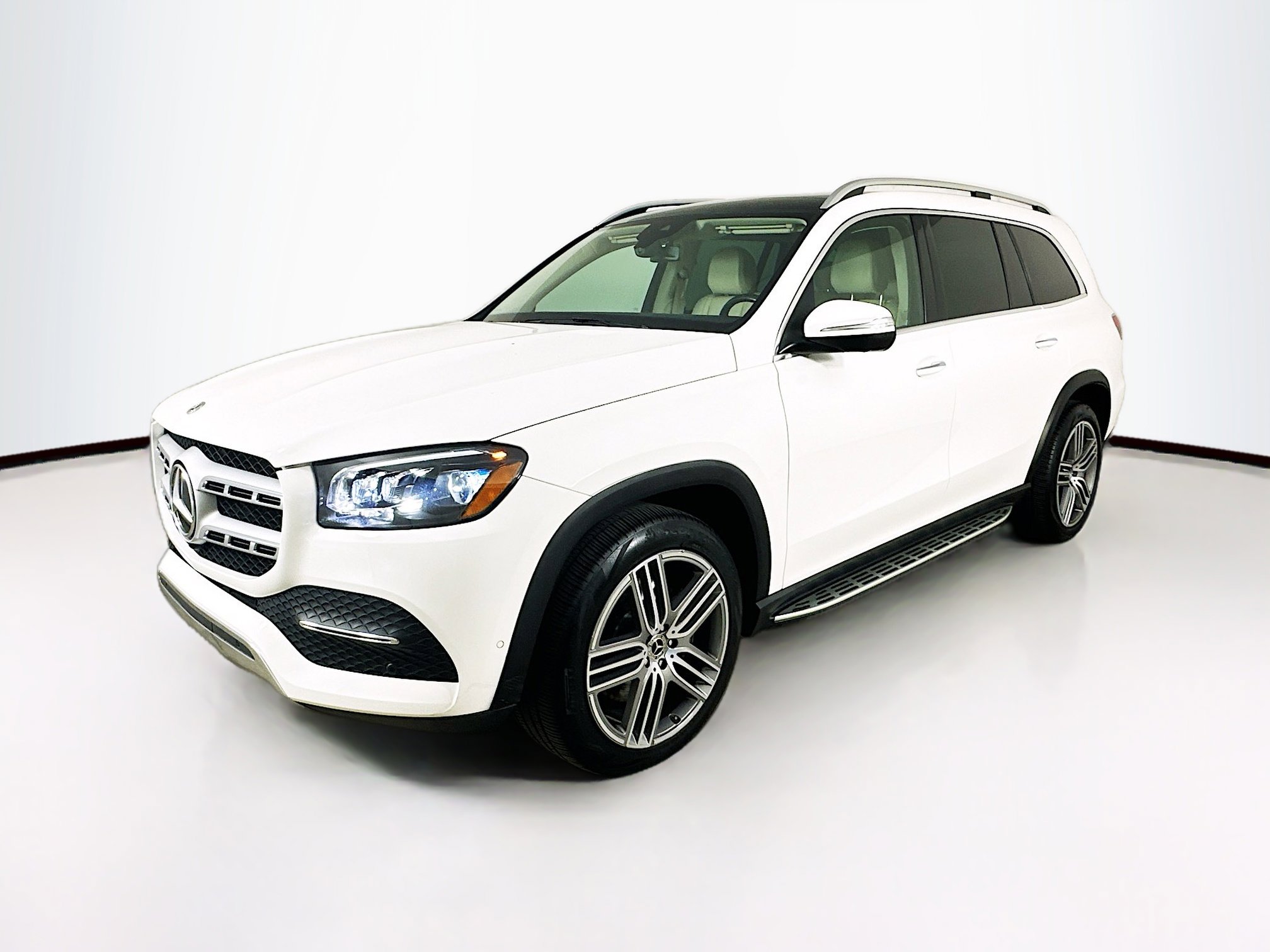 2021 Mercedes Benz GLS 450 4MATIC photo 3