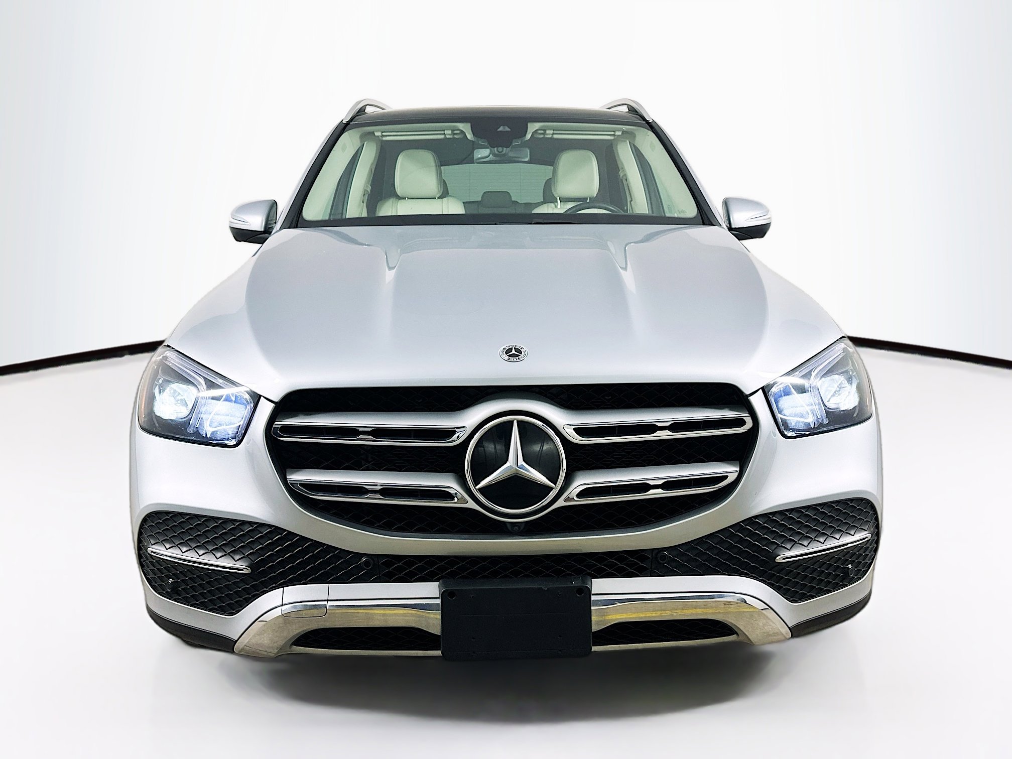 2022 Mercedes Benz GLE 350 4MATIC photo 2