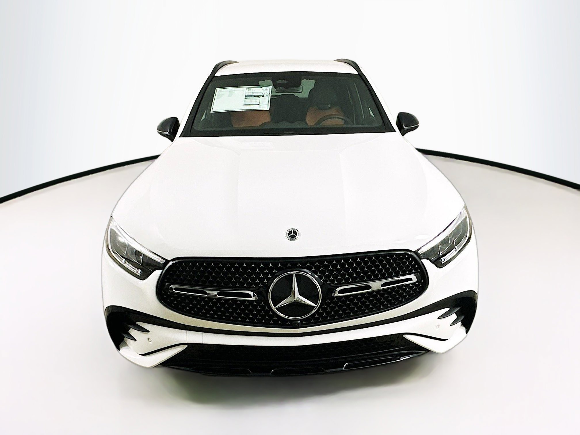 2025 Mercedes Benz GLC 300 4MATIC photo 2