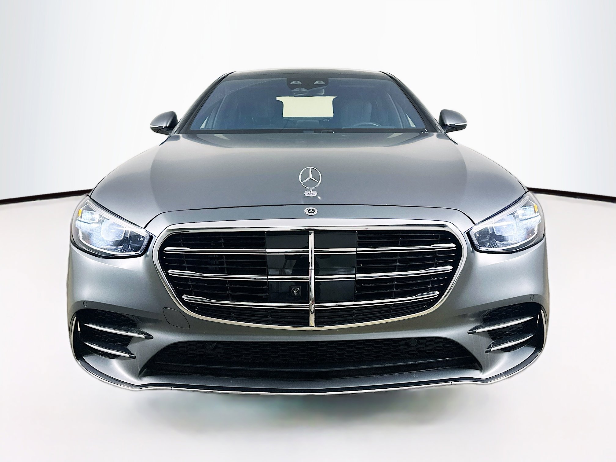 2022 Mercedes Benz S 500 4MATIC photo 2