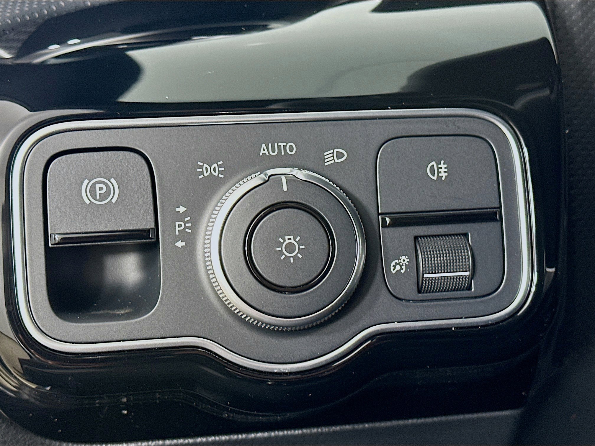 2025 Mercedes-Benz CLA CLA 250 - Photo 10