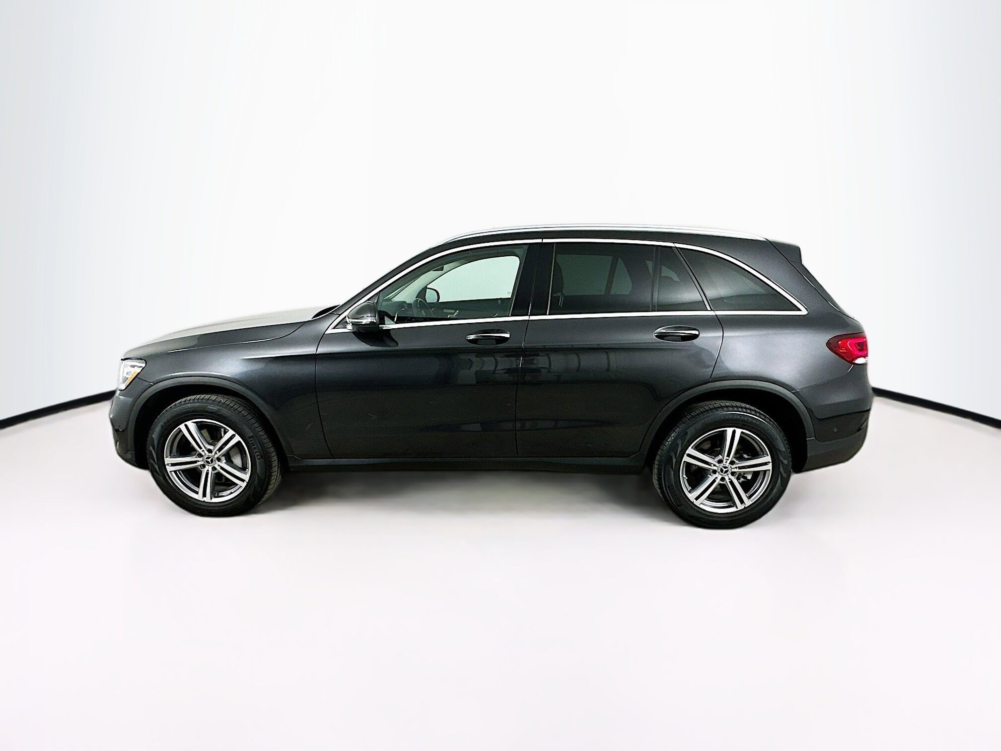 2021 Mercedes Benz GLC 300 4MATIC photo 4