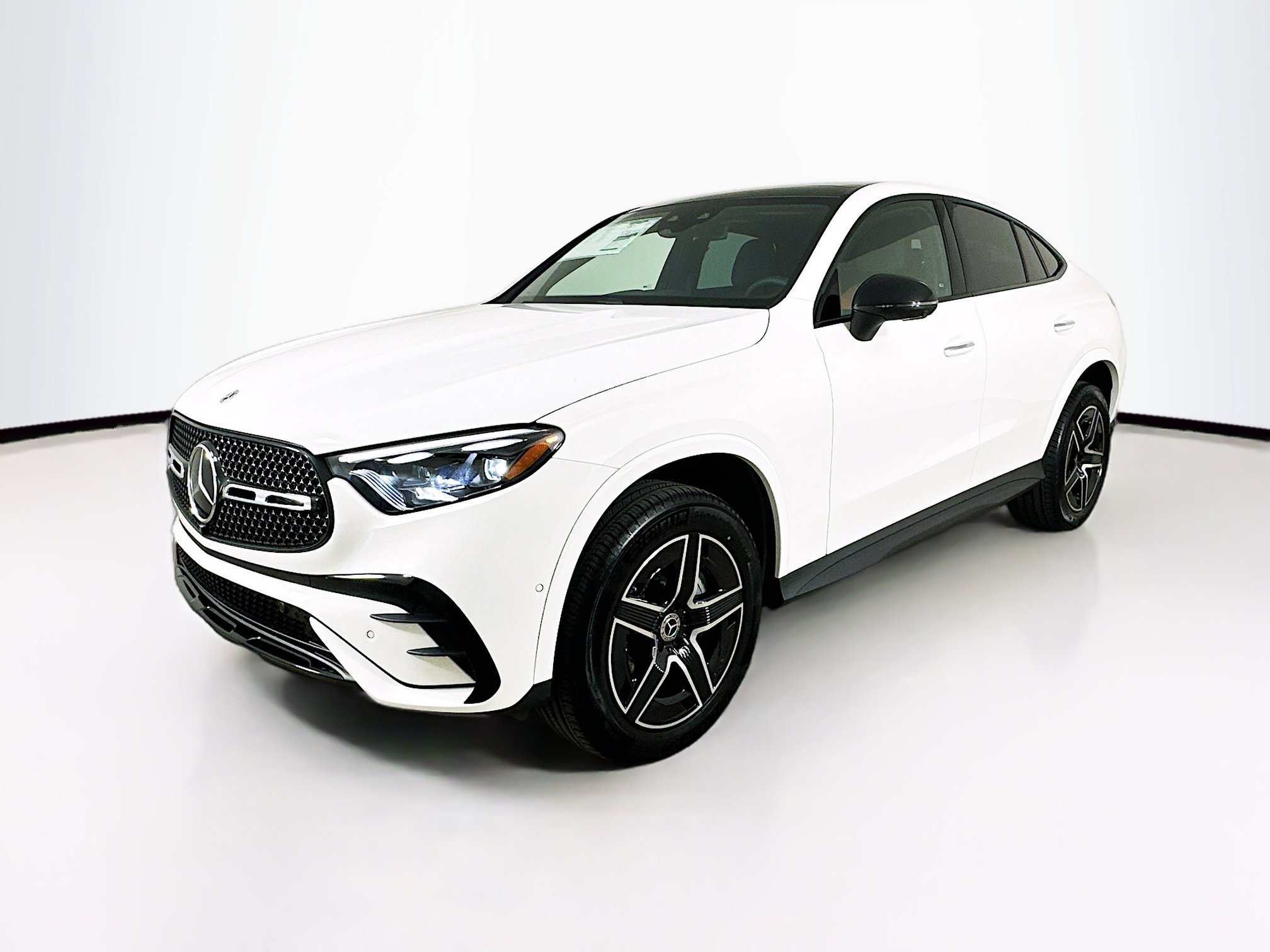 2026 Mercedes Benz GLC 300 4MATIC Coupe photo 3