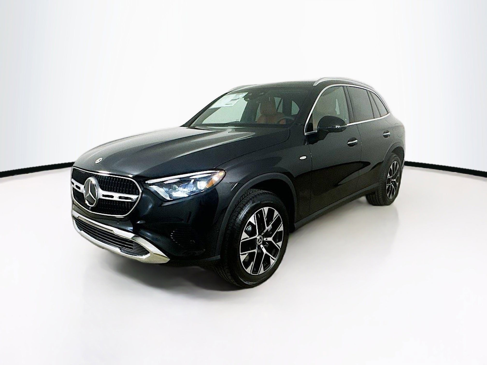 2025 Mercedes Benz GLC 350e 4MATIC photo 3