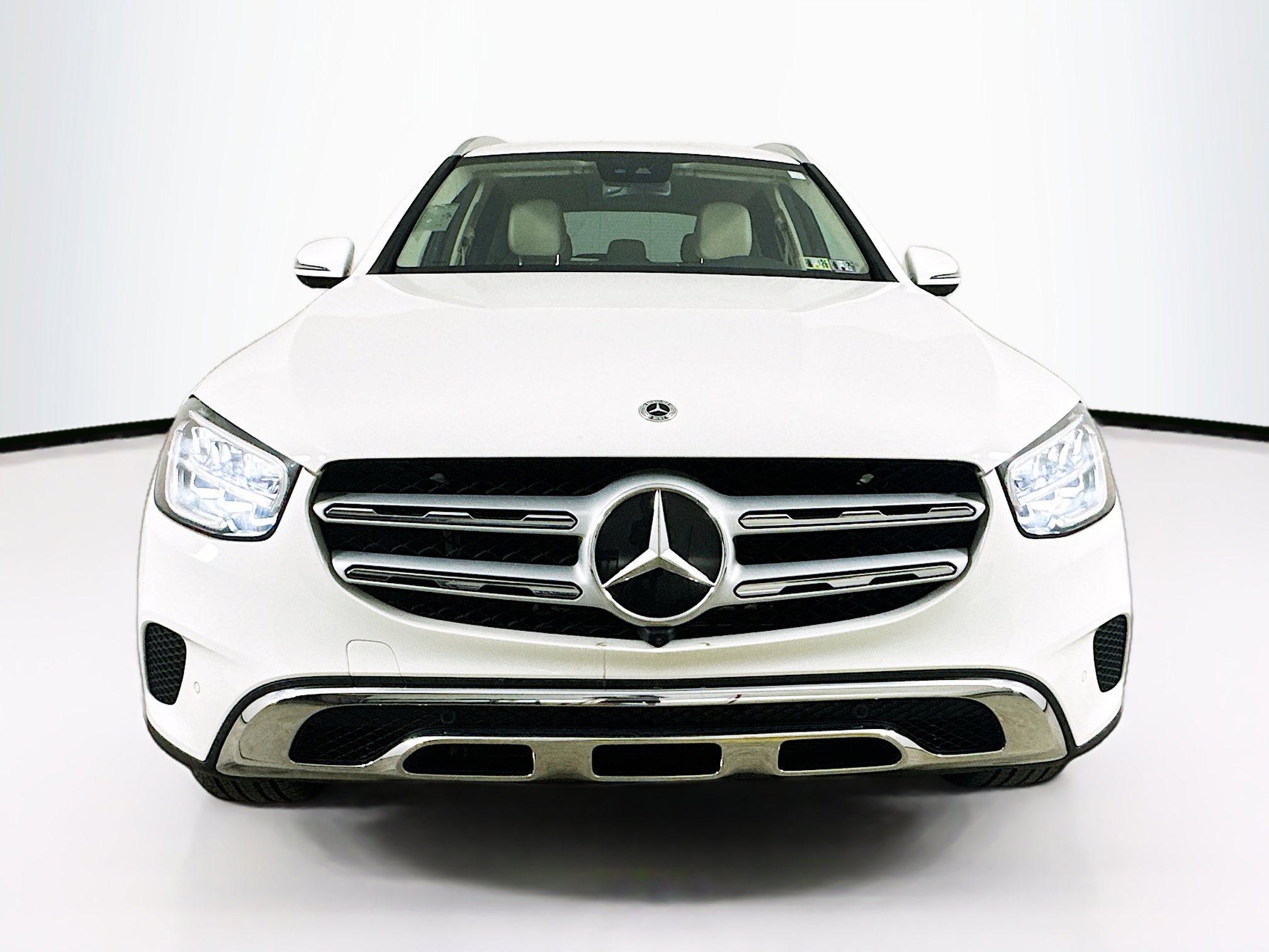 2022 Mercedes Benz GLC 300 4MATIC photo 2