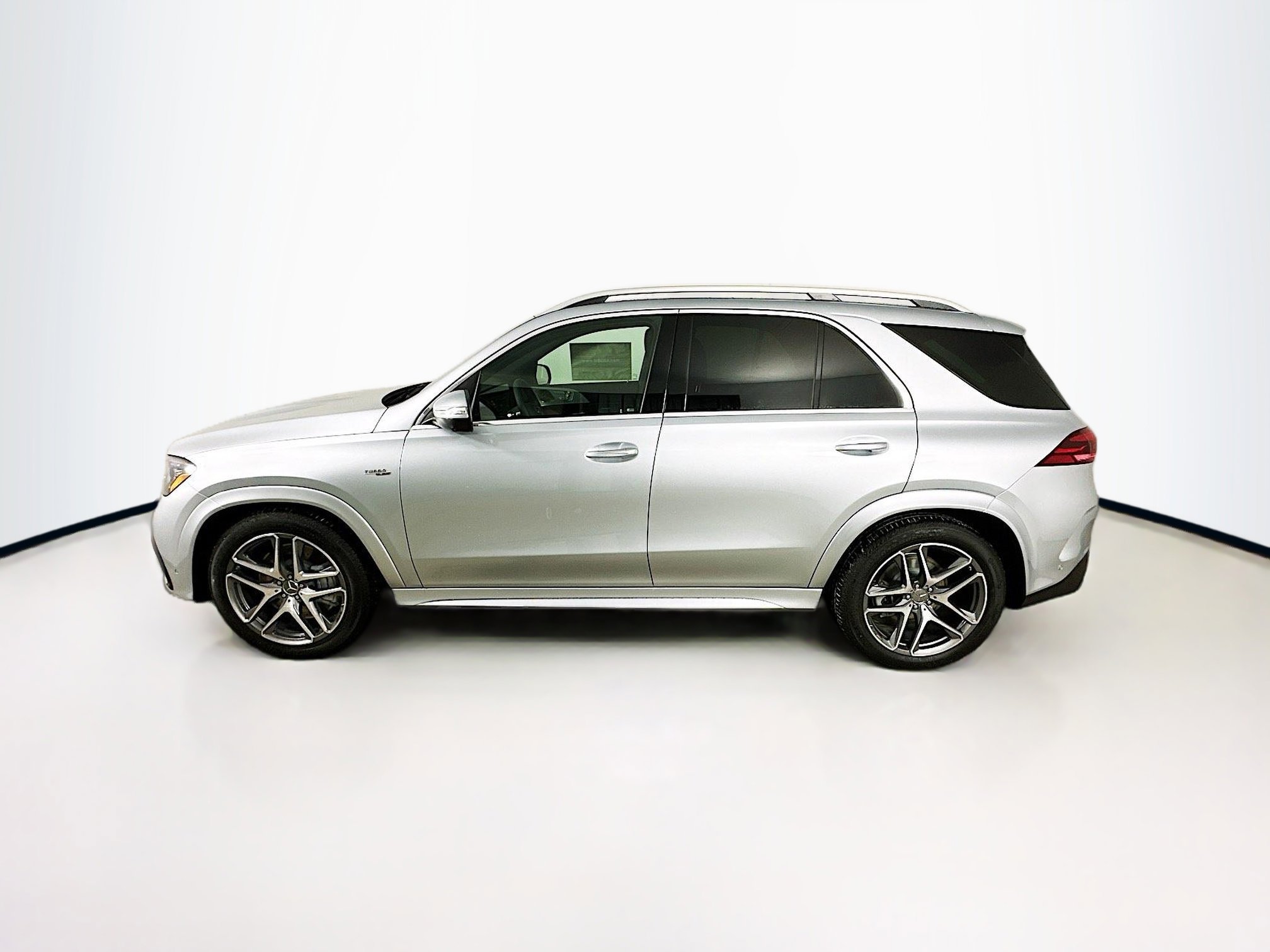 2025 Mercedes Benz GLE AMG 53 photo 4