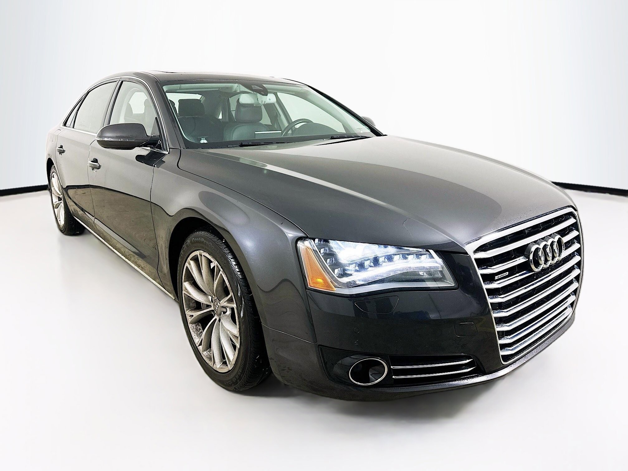 2011 Audi A8 L 4.2 Quattro photo 3