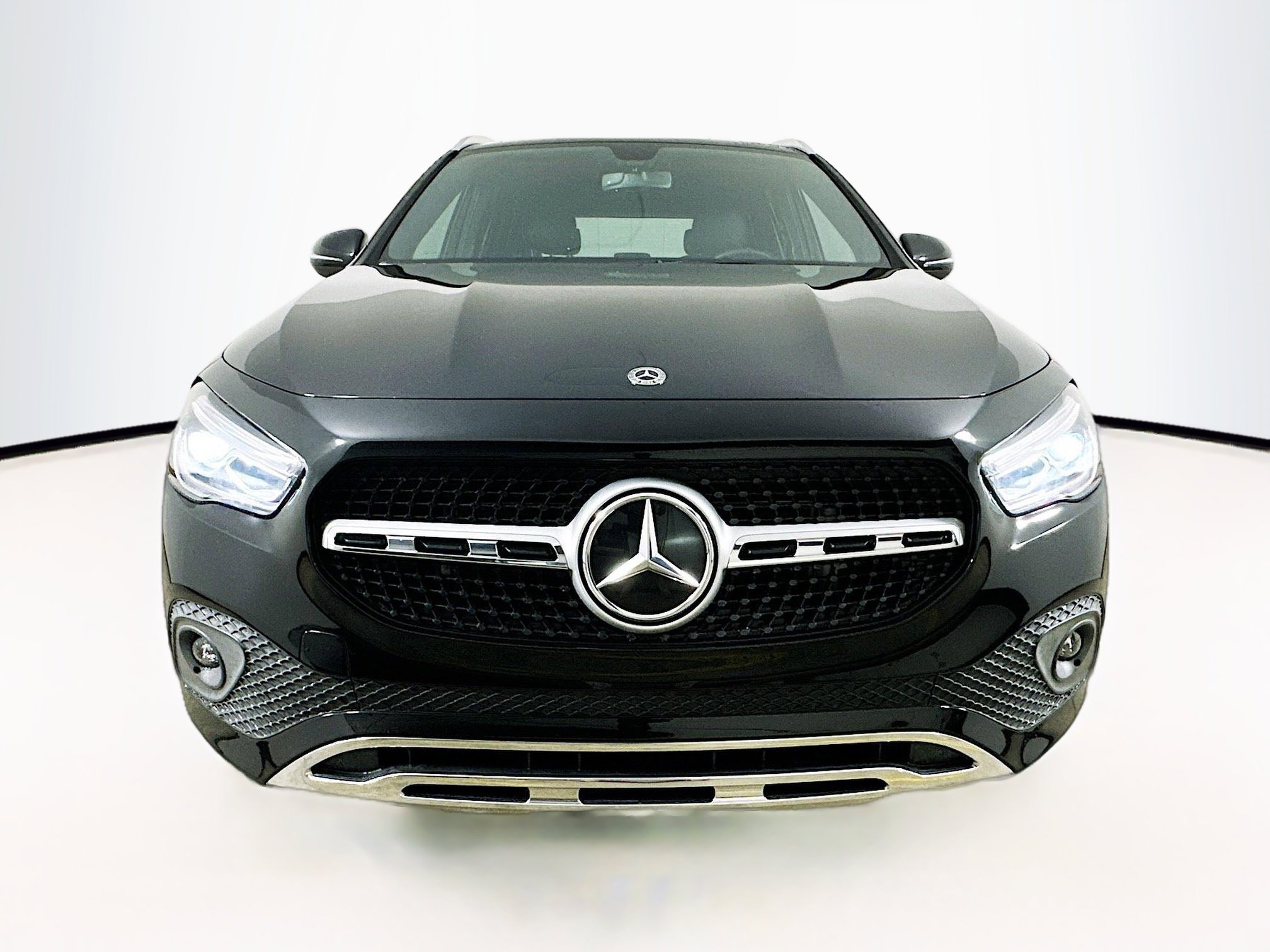 2021 Mercedes Benz GLA 250 photo 2