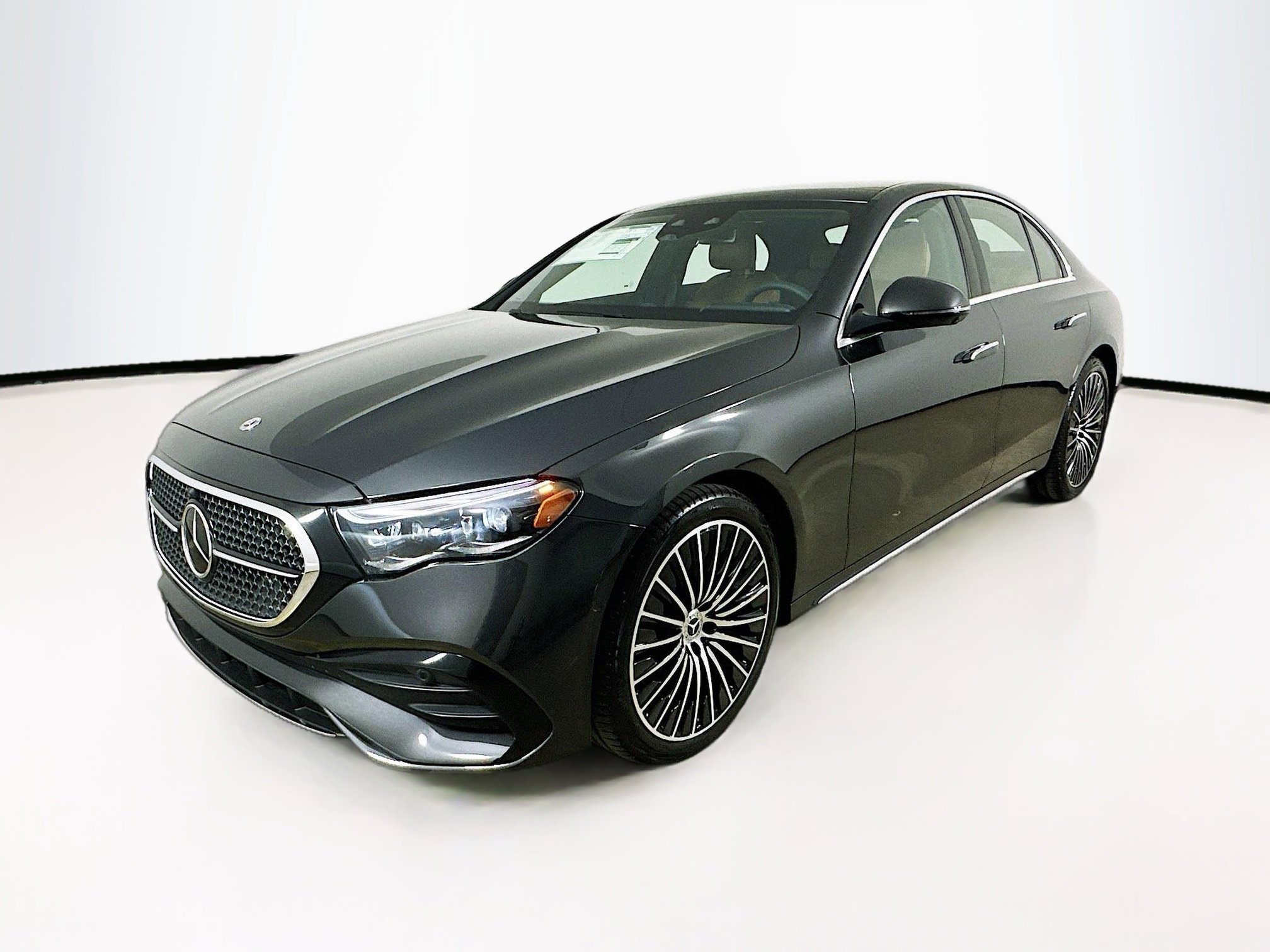 2025 Mercedes Benz E 350 4MATIC Sedan photo 3