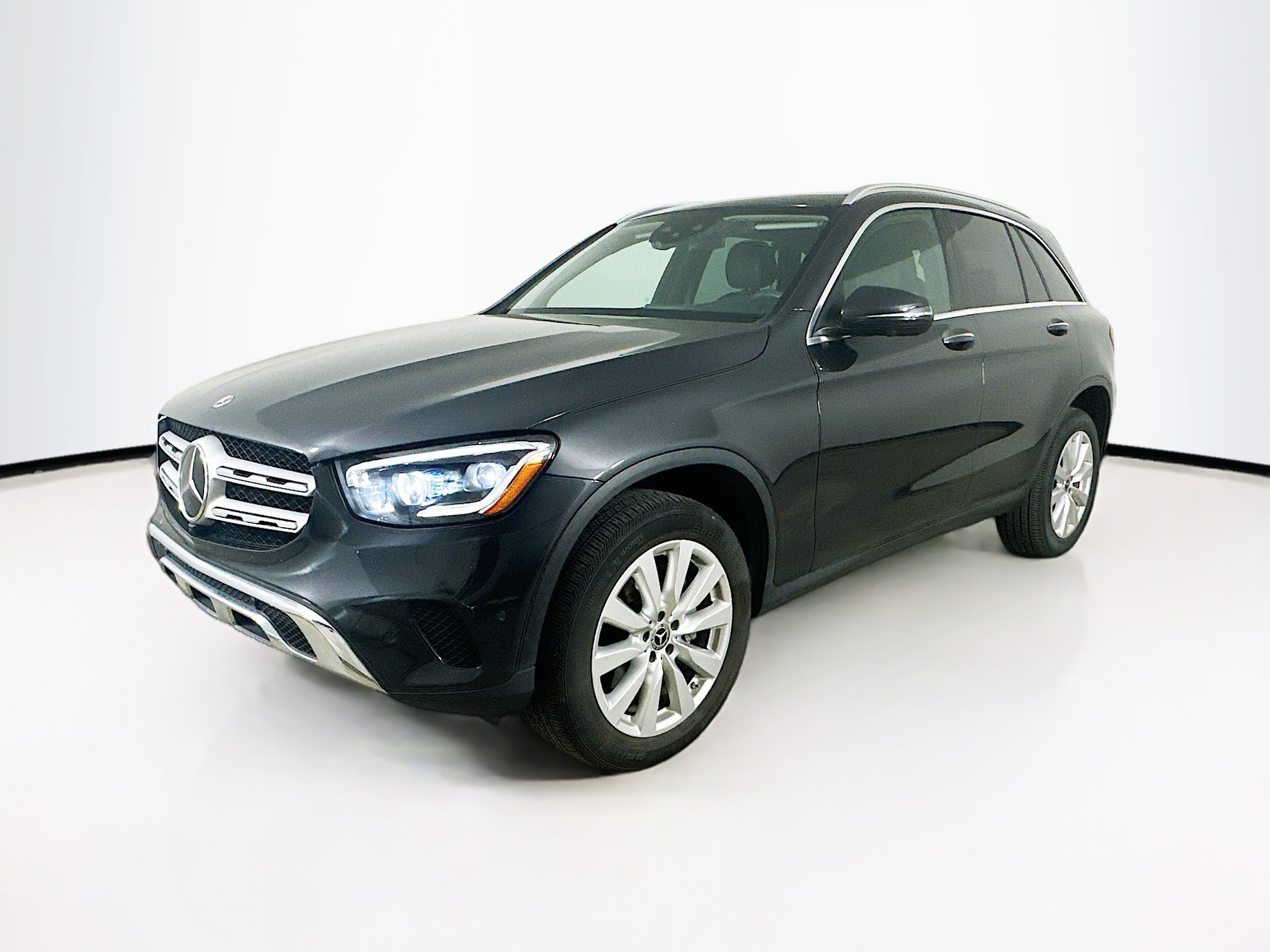 2021 Mercedes Benz GLC 300 4MATIC photo 3