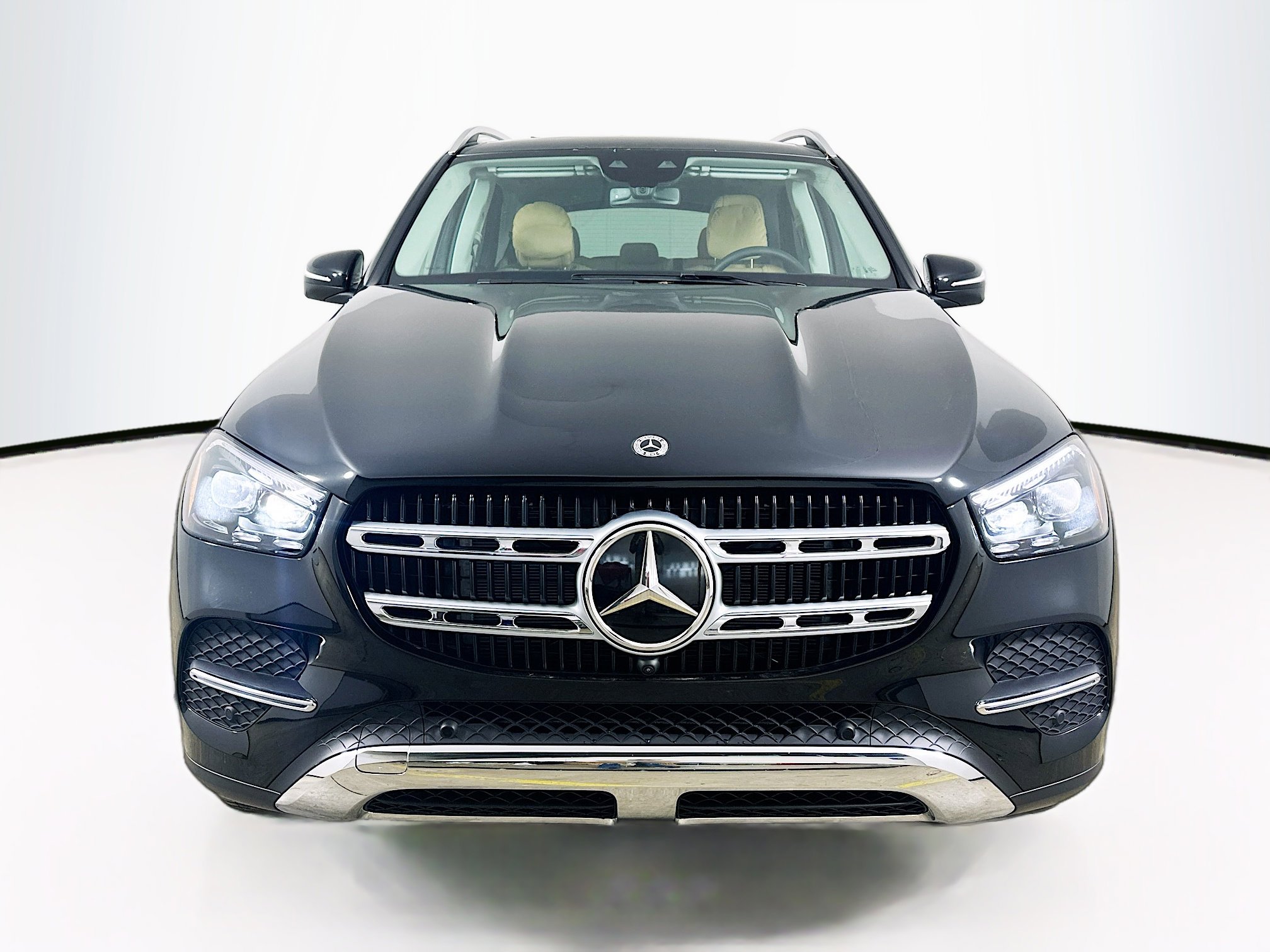 2026 Mercedes Benz GLE 350 4MATIC photo 2