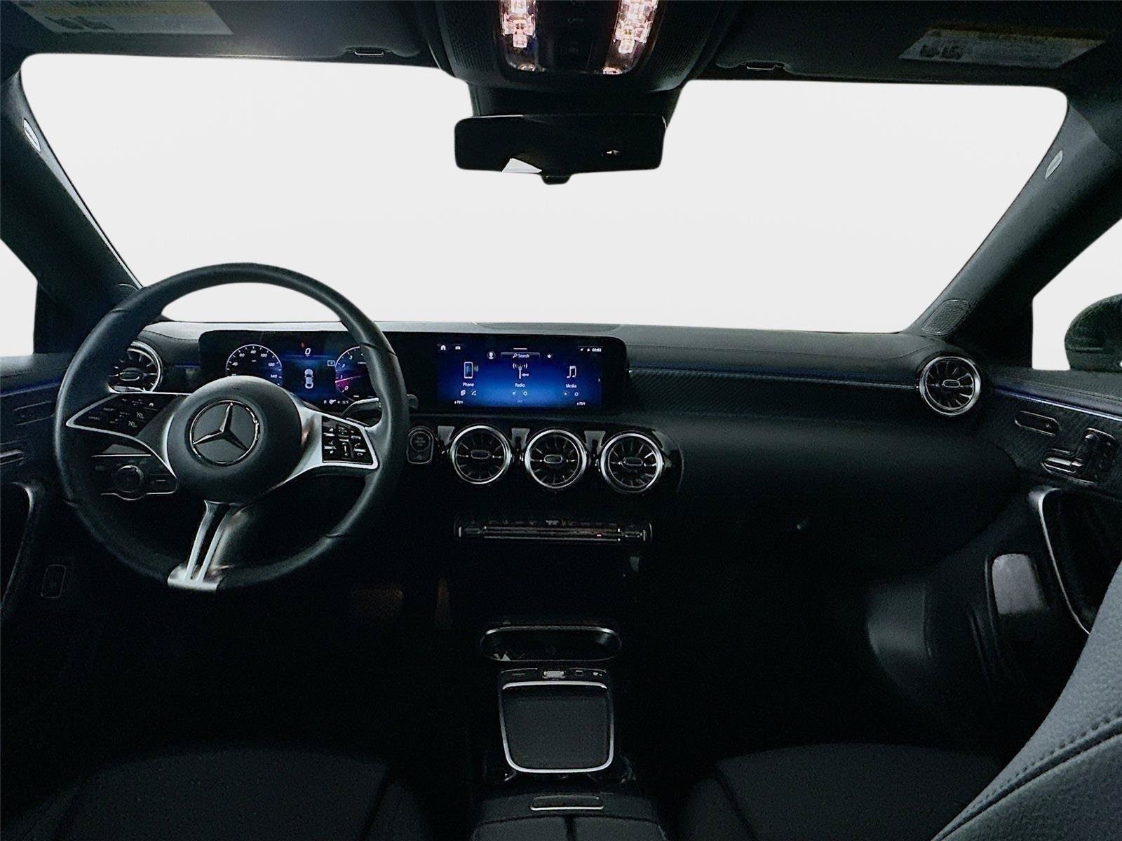 2025 Mercedes-Benz CLA CLA 250 - Photo 28