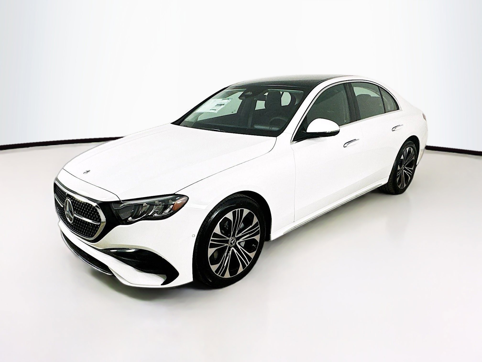 2025 Mercedes Benz E 350 4MATIC Sedan photo 3