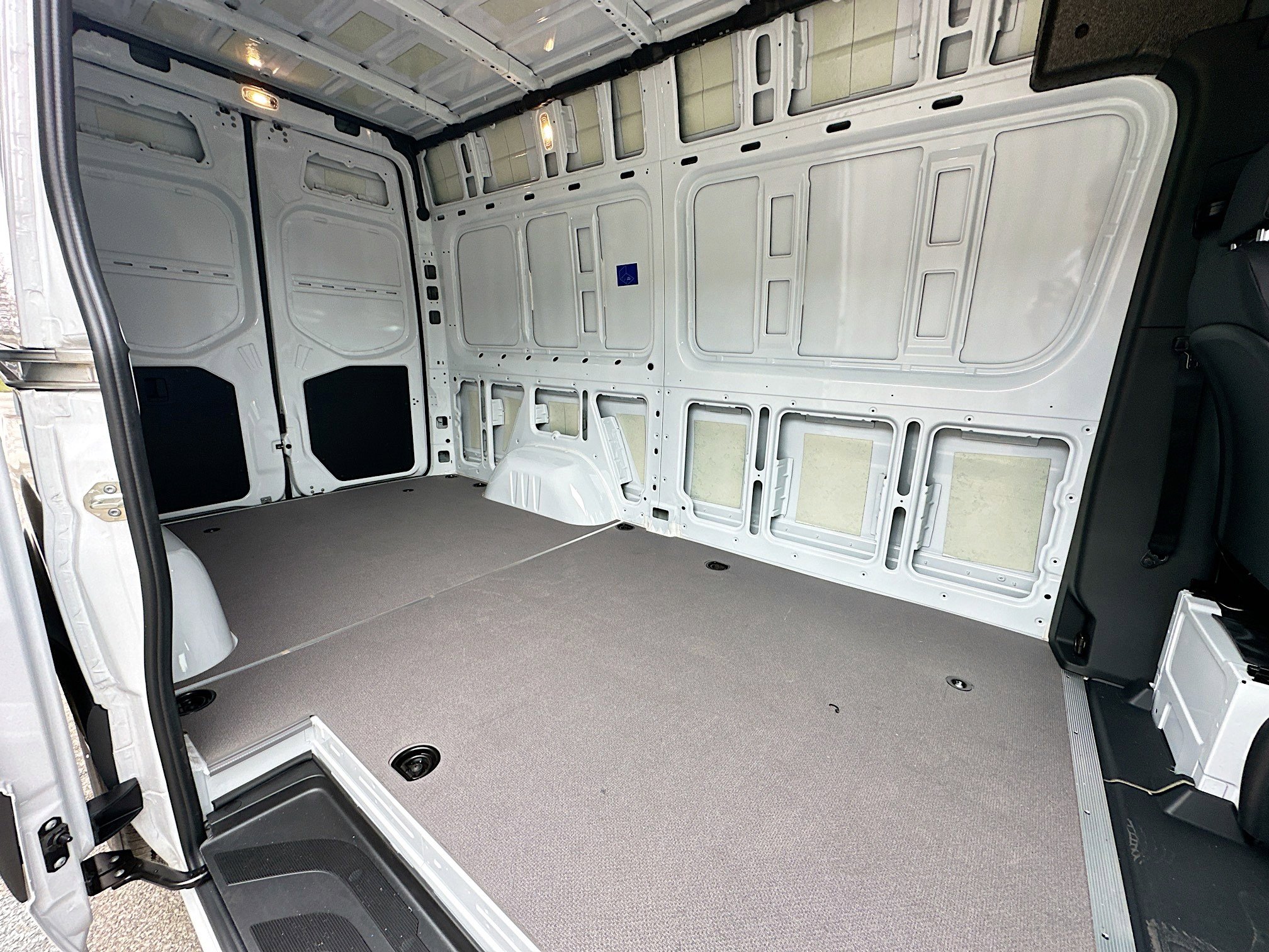 2025 Mercedes-Benz Sprinter Cargo Van Base - Photo 29