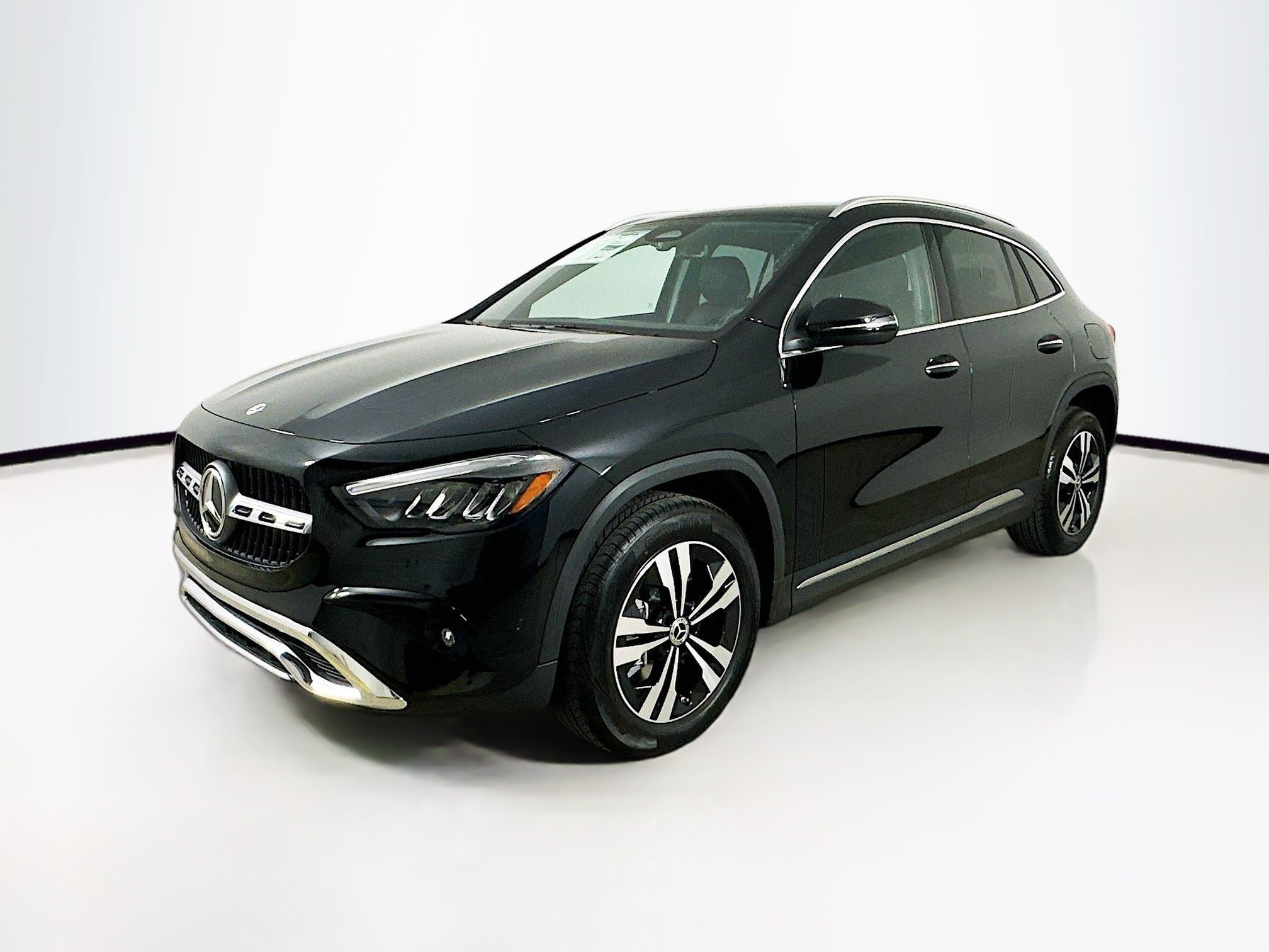 2025 Mercedes Benz GLA 250 4MATIC photo 3