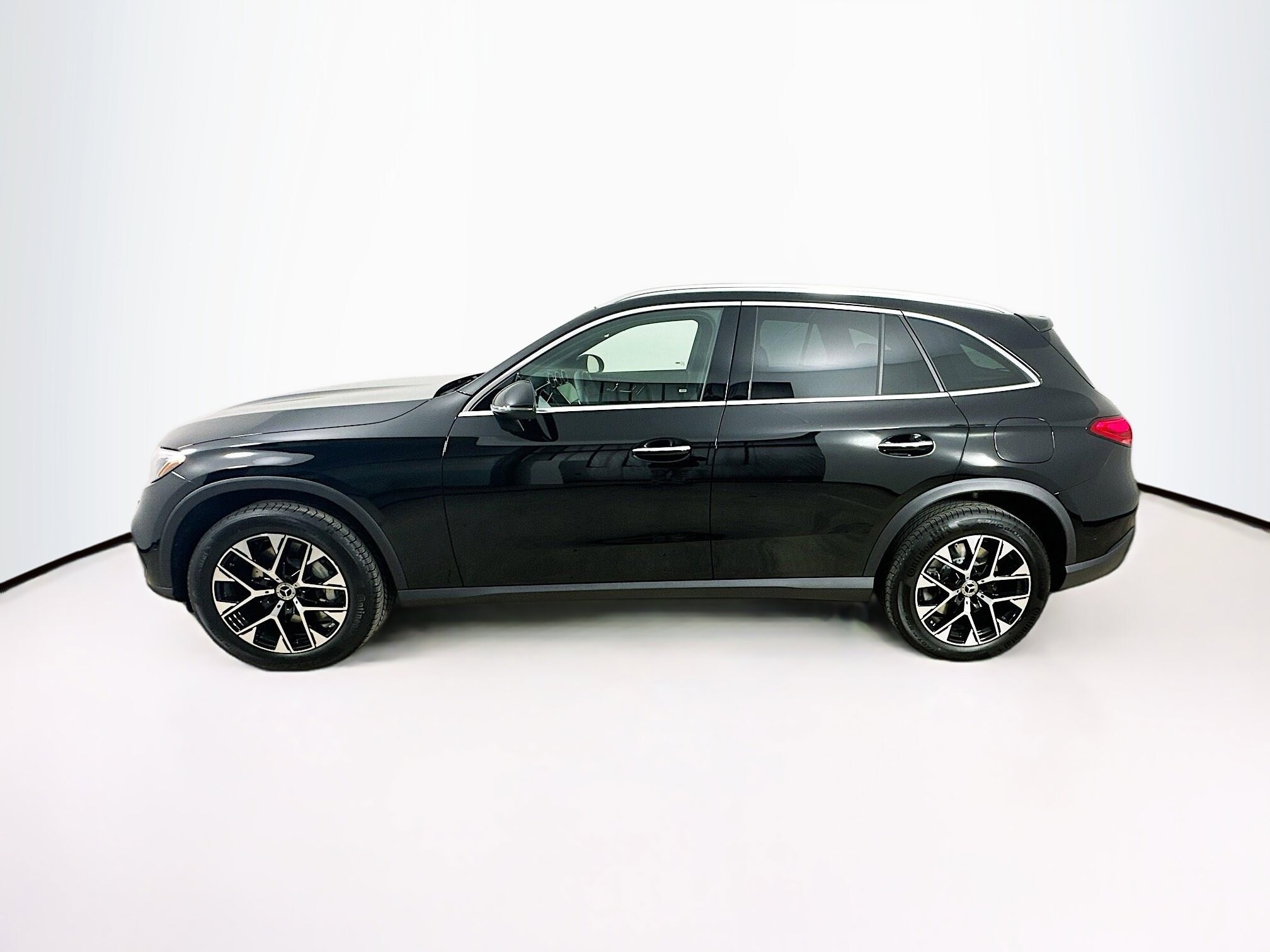 2026 Mercedes Benz GLC 350e 4MATIC photo 4