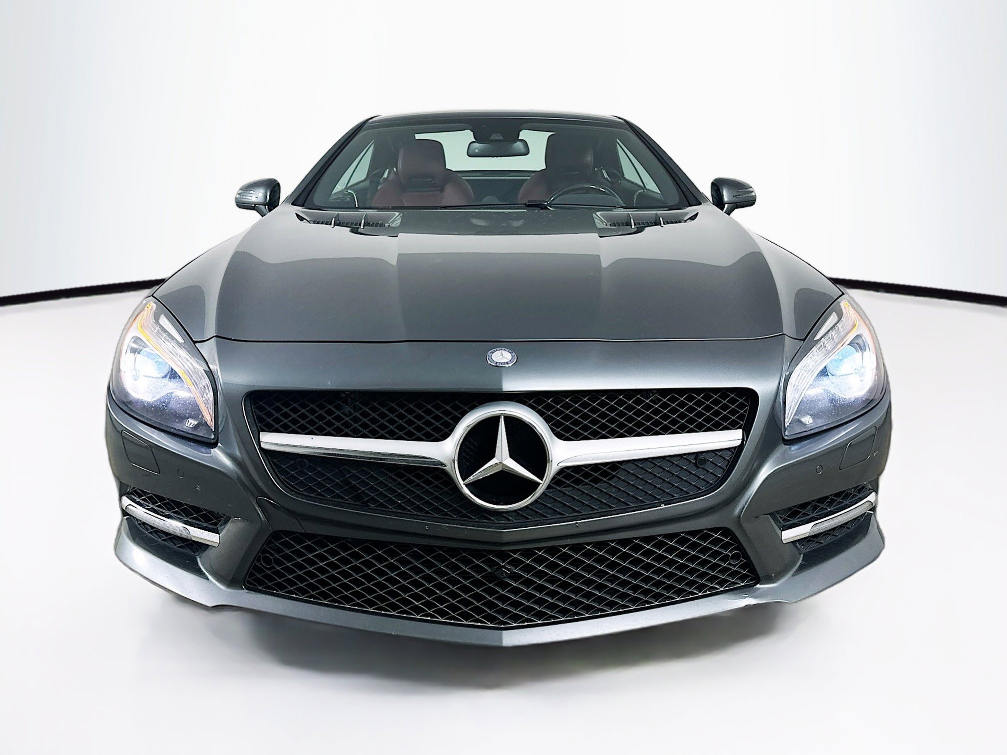 2013 Mercedes Benz SL 550 photo 2