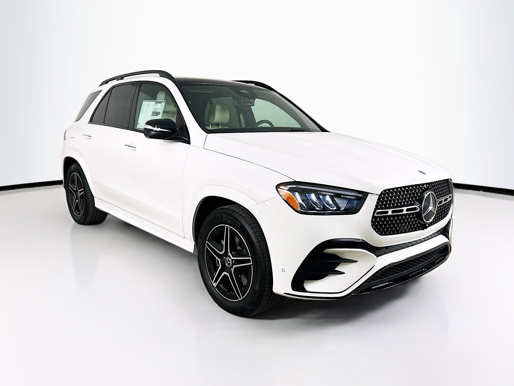2026 Mercedes Benz GLE 350 4MATIC photo 3