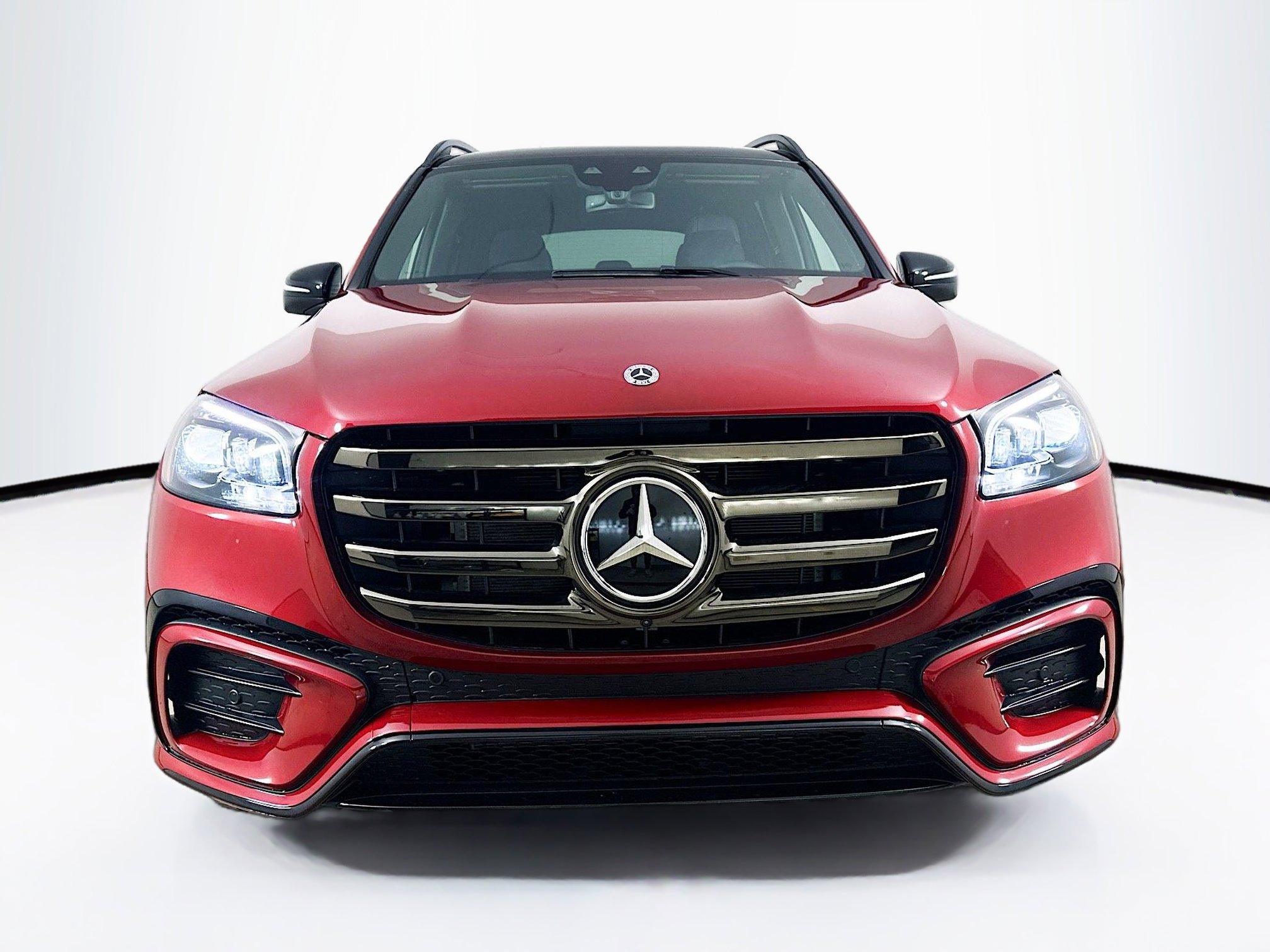 2025 Mercedes Benz GLS 450 4MATIC photo 2