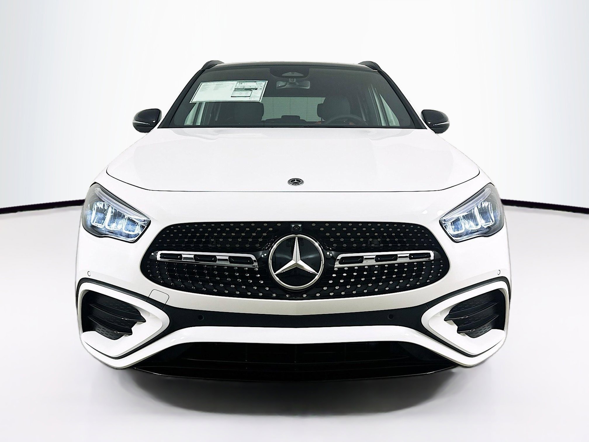 2026 Mercedes Benz GLA 250 4MATIC photo 2