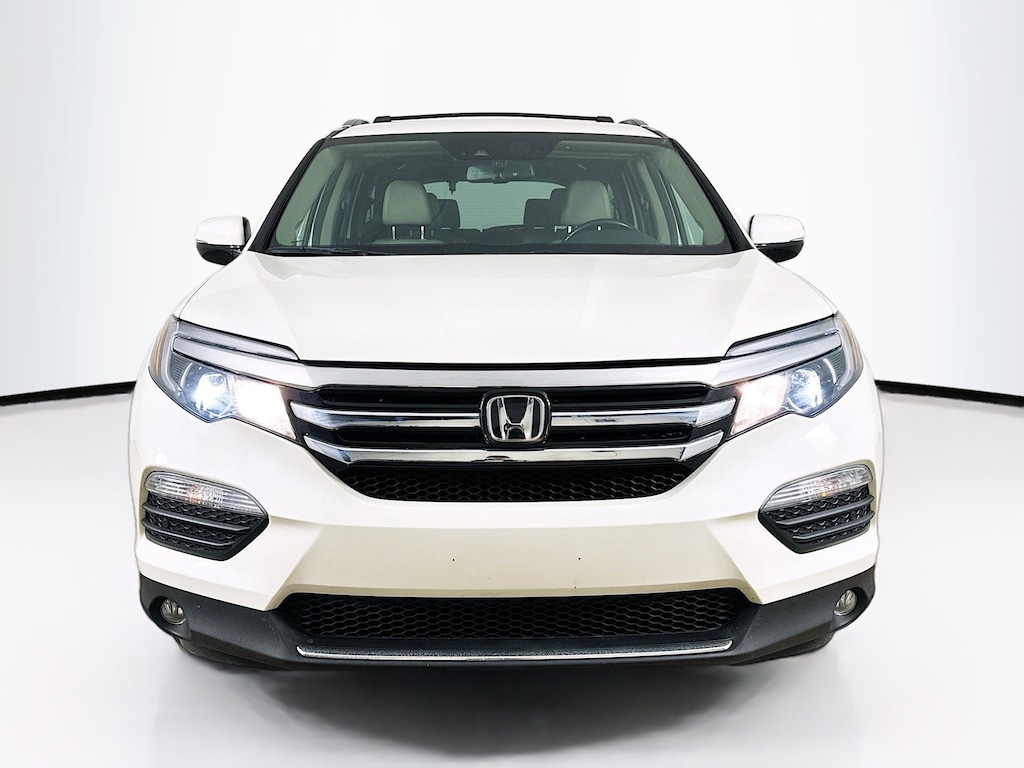 Used 2018 Honda Pilot Elite AWD SUV