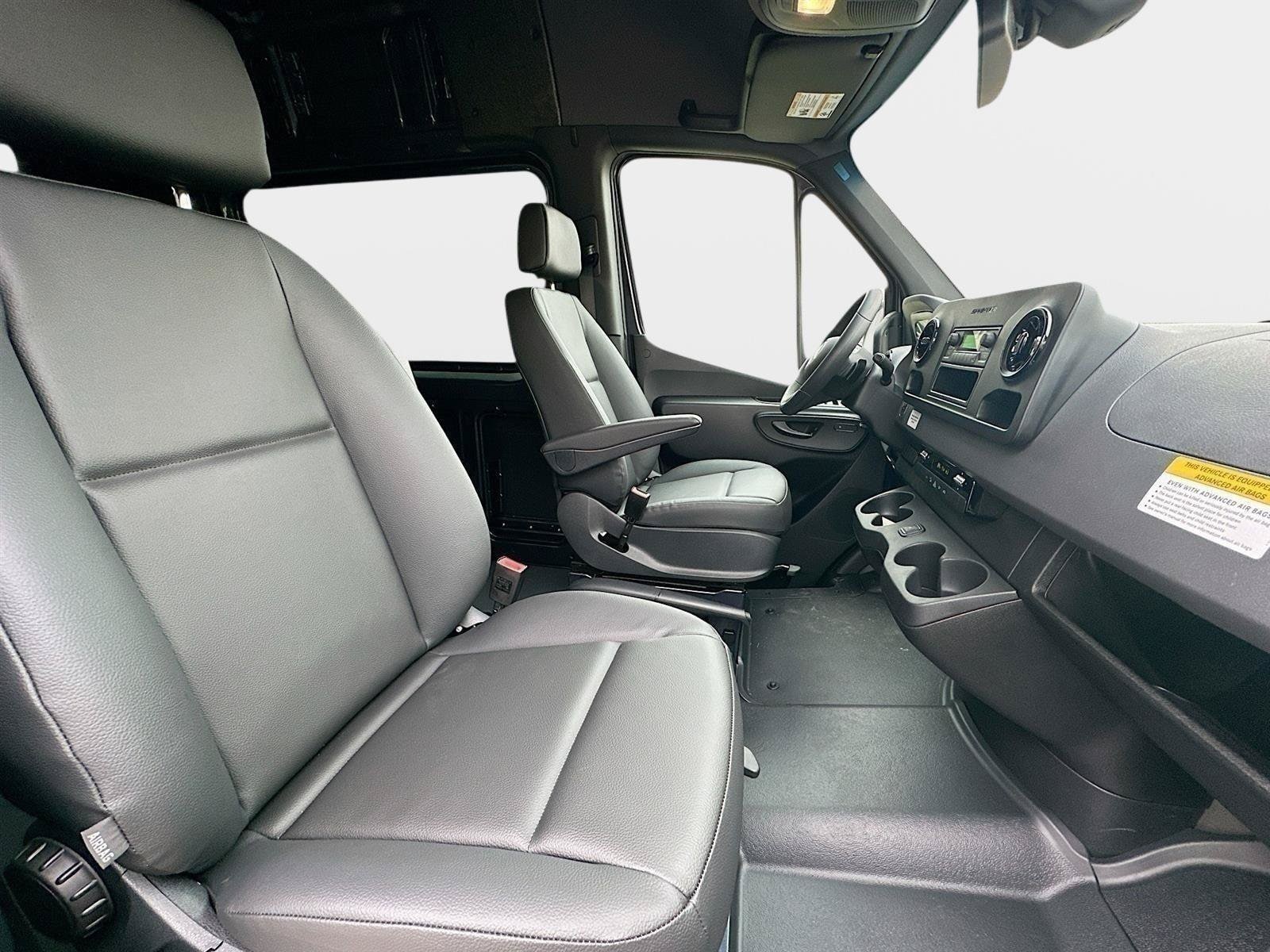 2025 Mercedes-Benz Sprinter Cargo Van Base - Photo 31