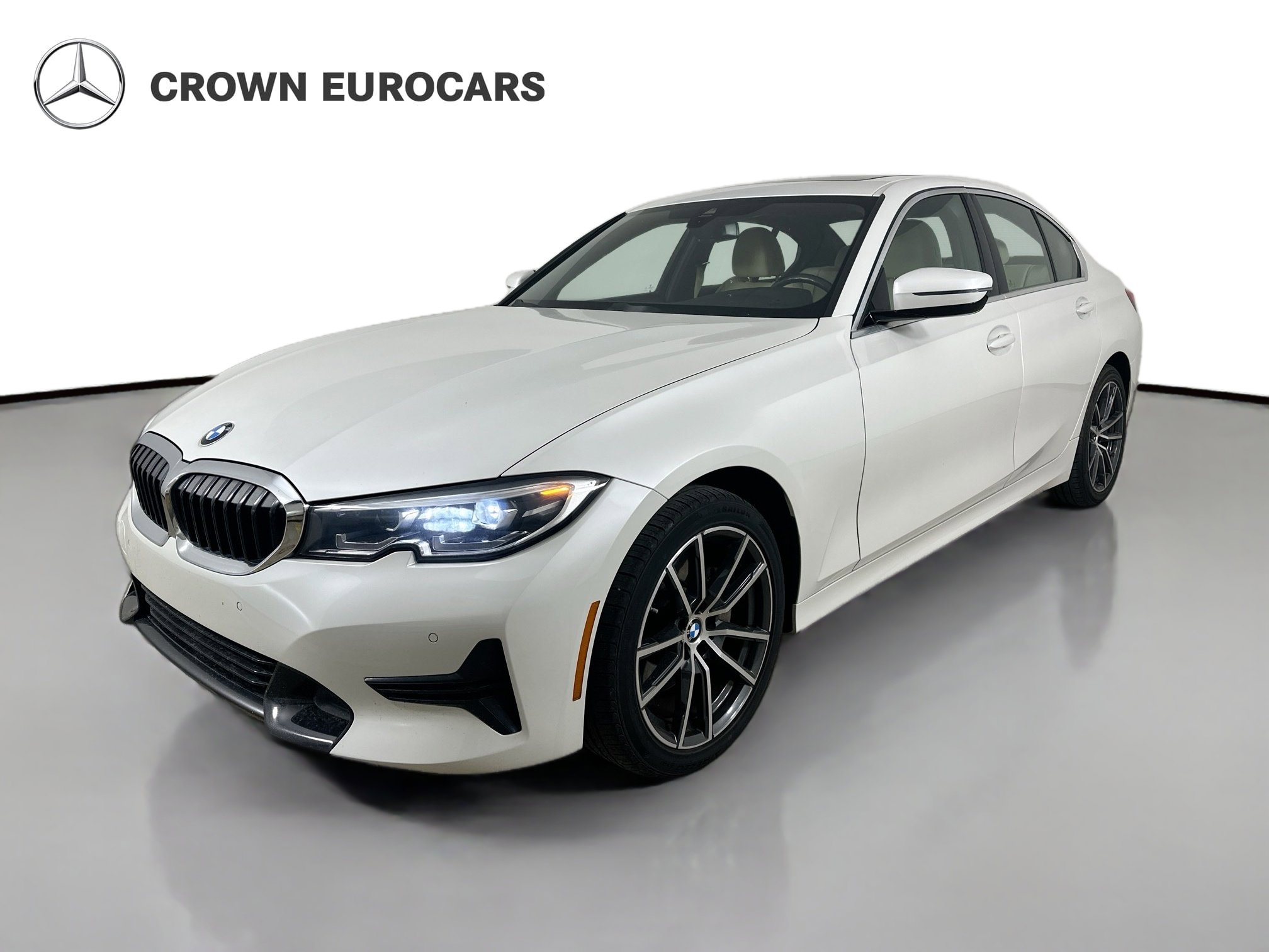 2021 BMW 3 Series 330i xDrive Sedan's photo
