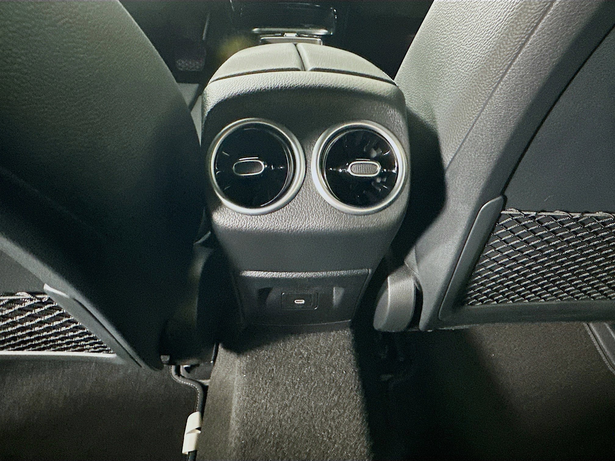 2025 Mercedes-Benz CLA CLA 250 - Photo 32