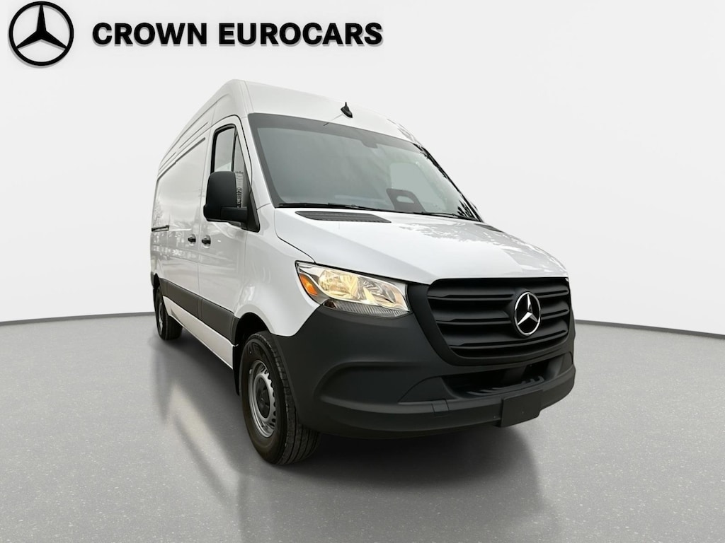 New 2025 Mercedes-Benz Sprinter 2500 Standard Roof 4-Cyl Diesel Van Cargo Van