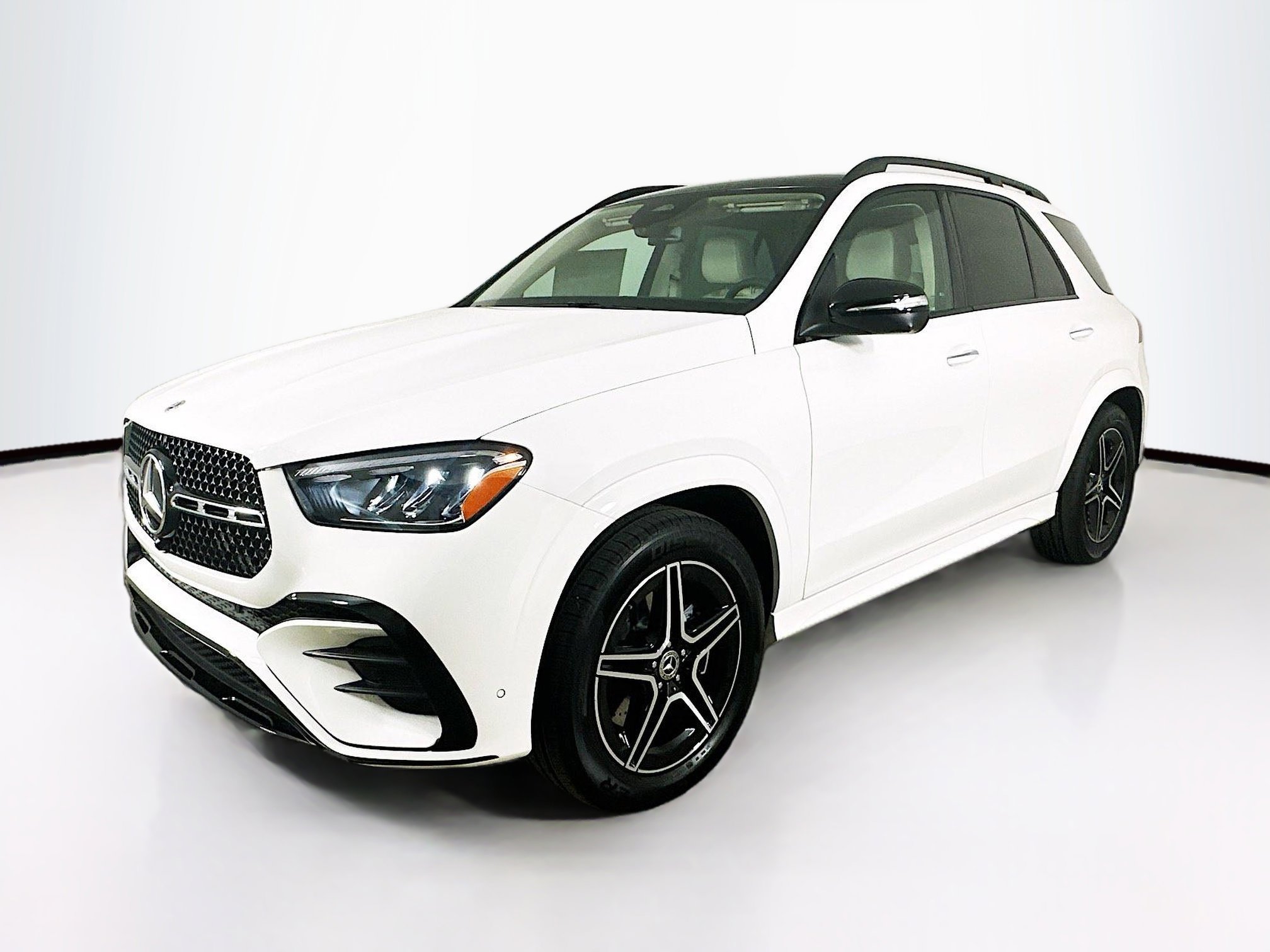 2026 Mercedes Benz GLE 350 4MATIC photo 3