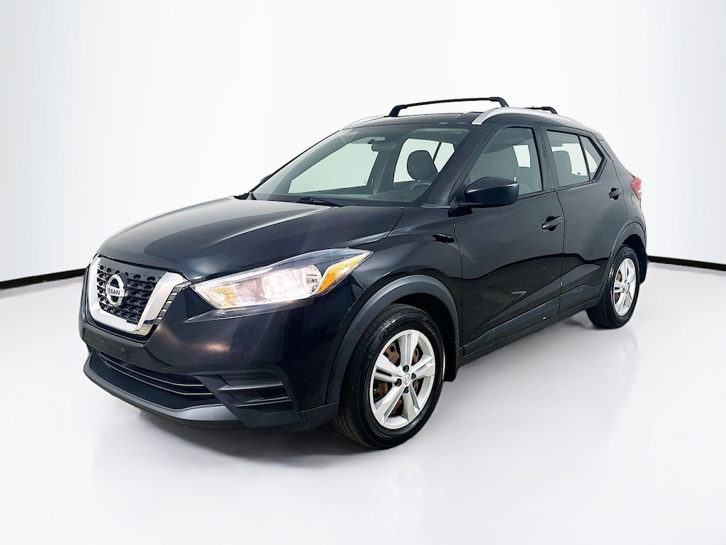 Used 2019 Nissan Kicks S SUV