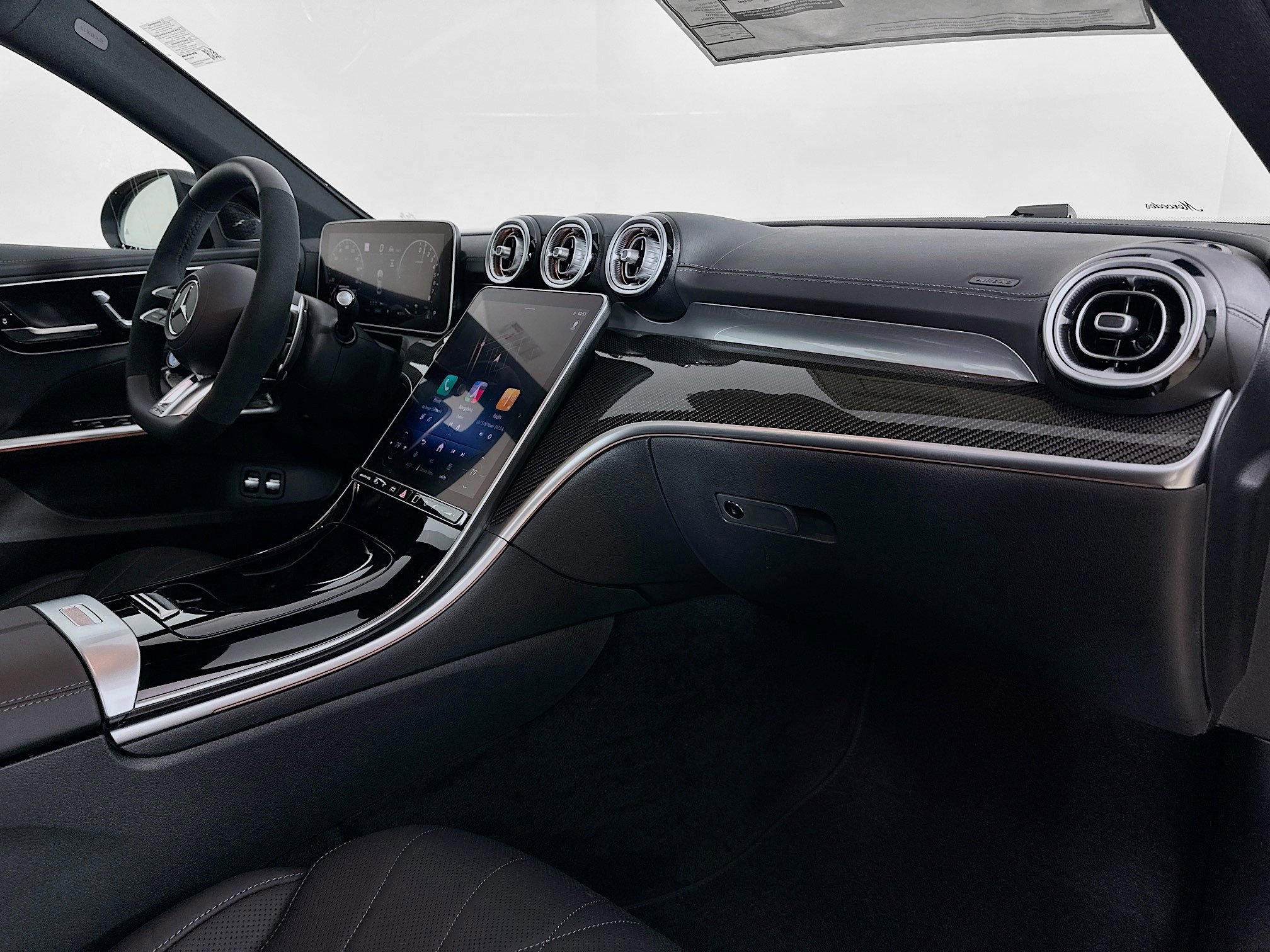 2025 Mercedes-Benz C-Class Sedan AMG C63 S E Peformance - Photo 37