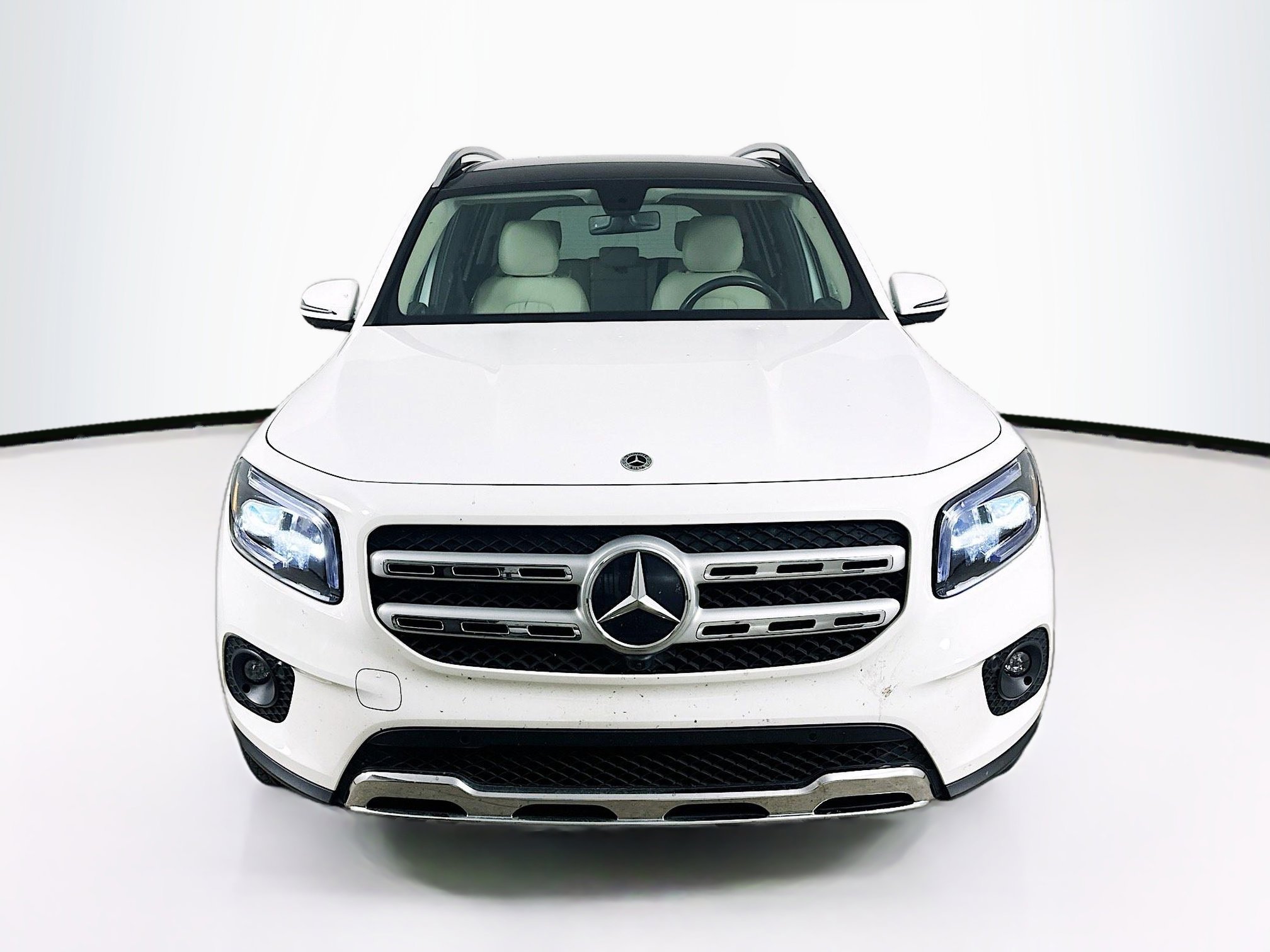 2021 Mercedes Benz GLB 250 4MATIC photo 2