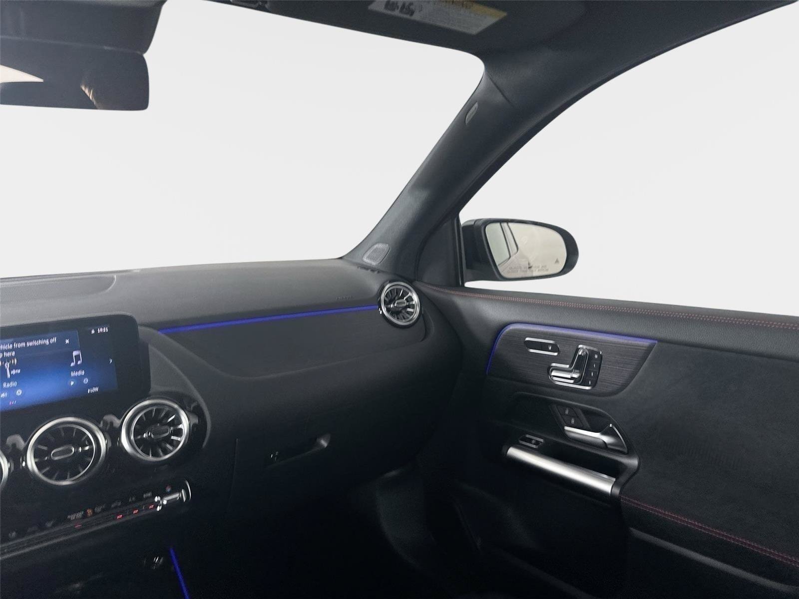 2026 Mercedes-Benz GLA GLA 250 - Photo 30