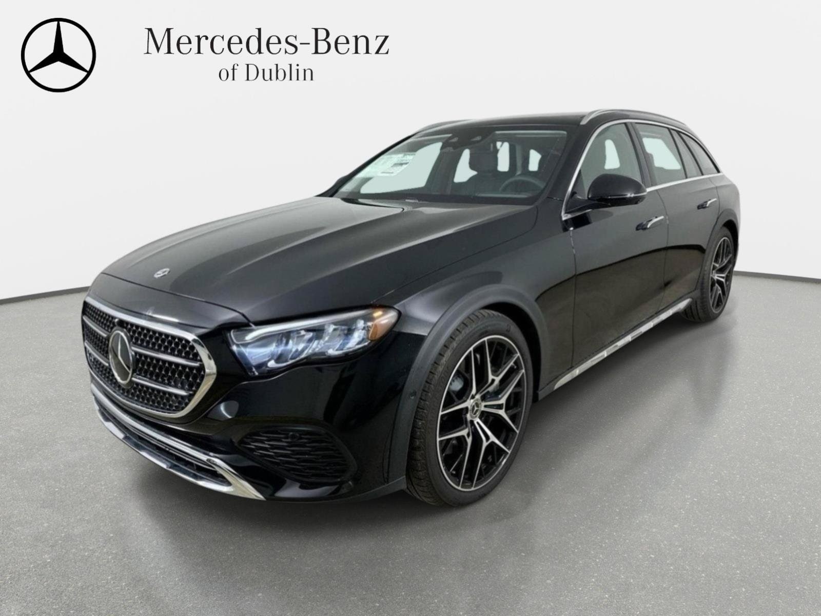 2026 Mercedes-Benz E-Class E450 4MATIC All-Terrain's photo