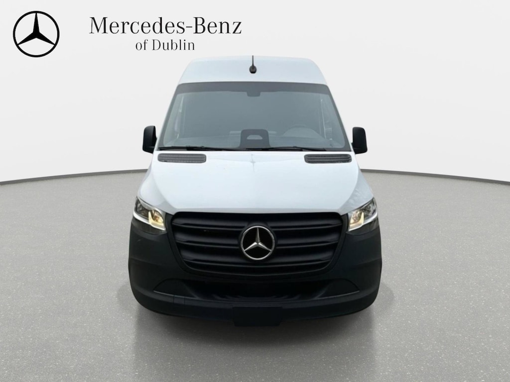 New 2025 Mercedes-Benz Sprinter 2500 Standard Roof 4-Cyl Diesel HO Van Cargo Van