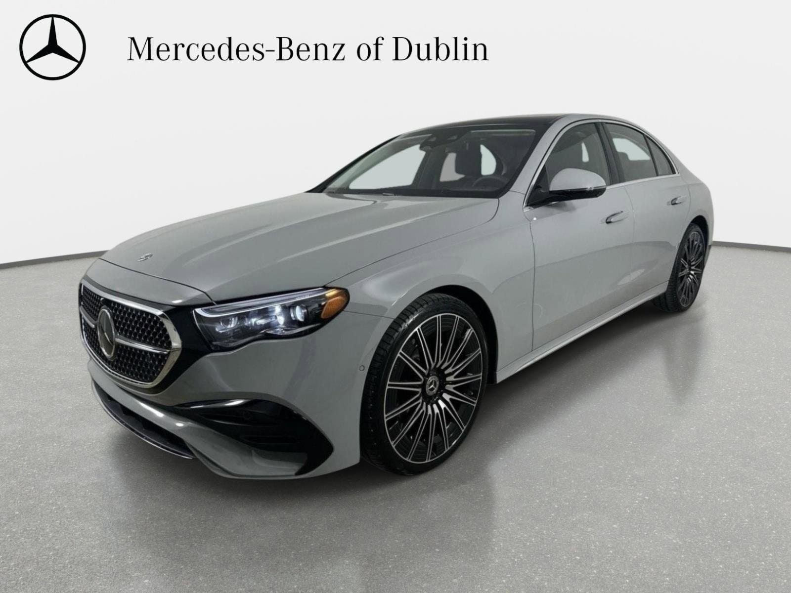 2026 Mercedes-Benz E-Class E350 4MATIC's photo