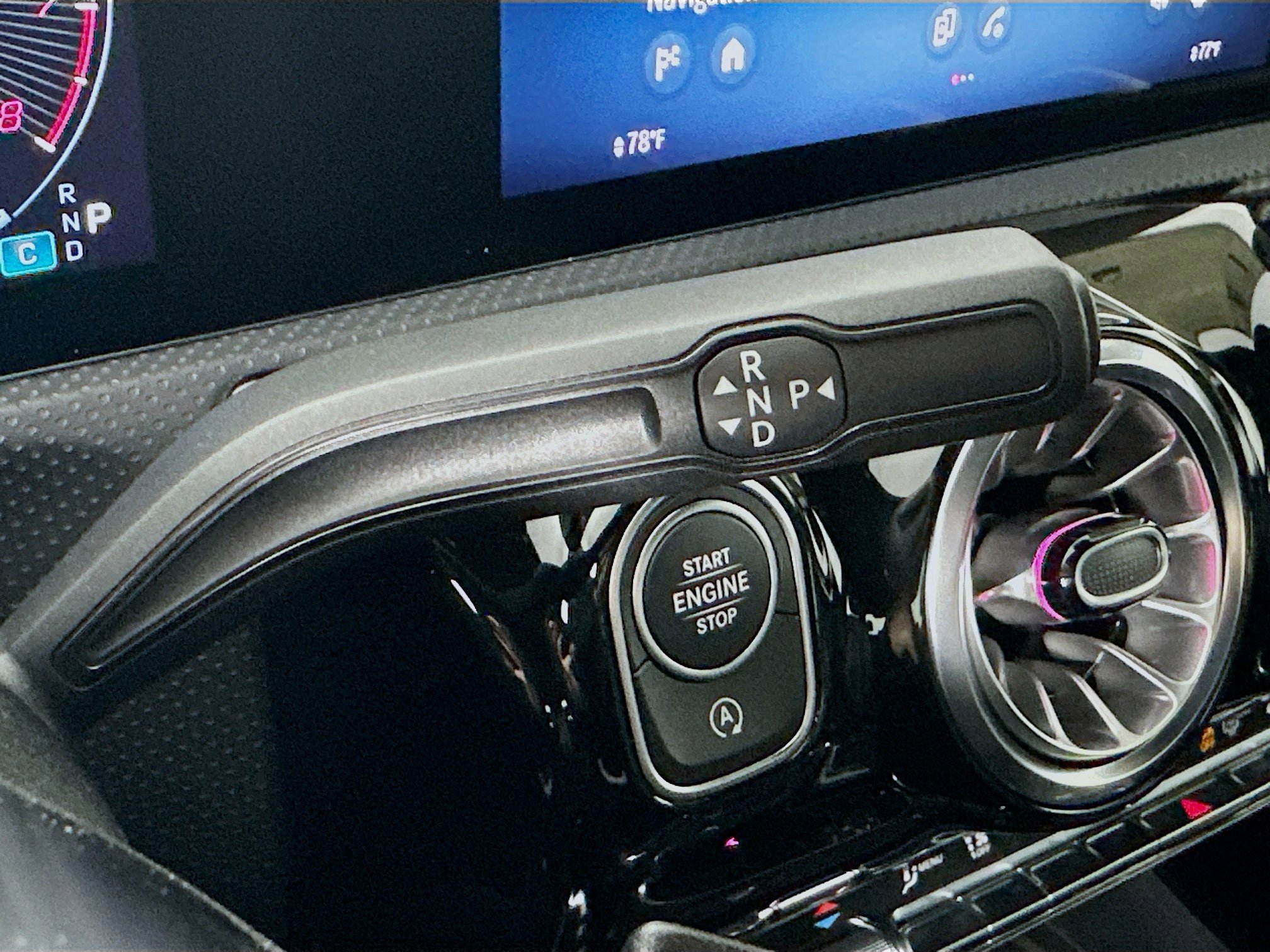 2025 Mercedes-Benz CLA CLA 250 - Photo 21