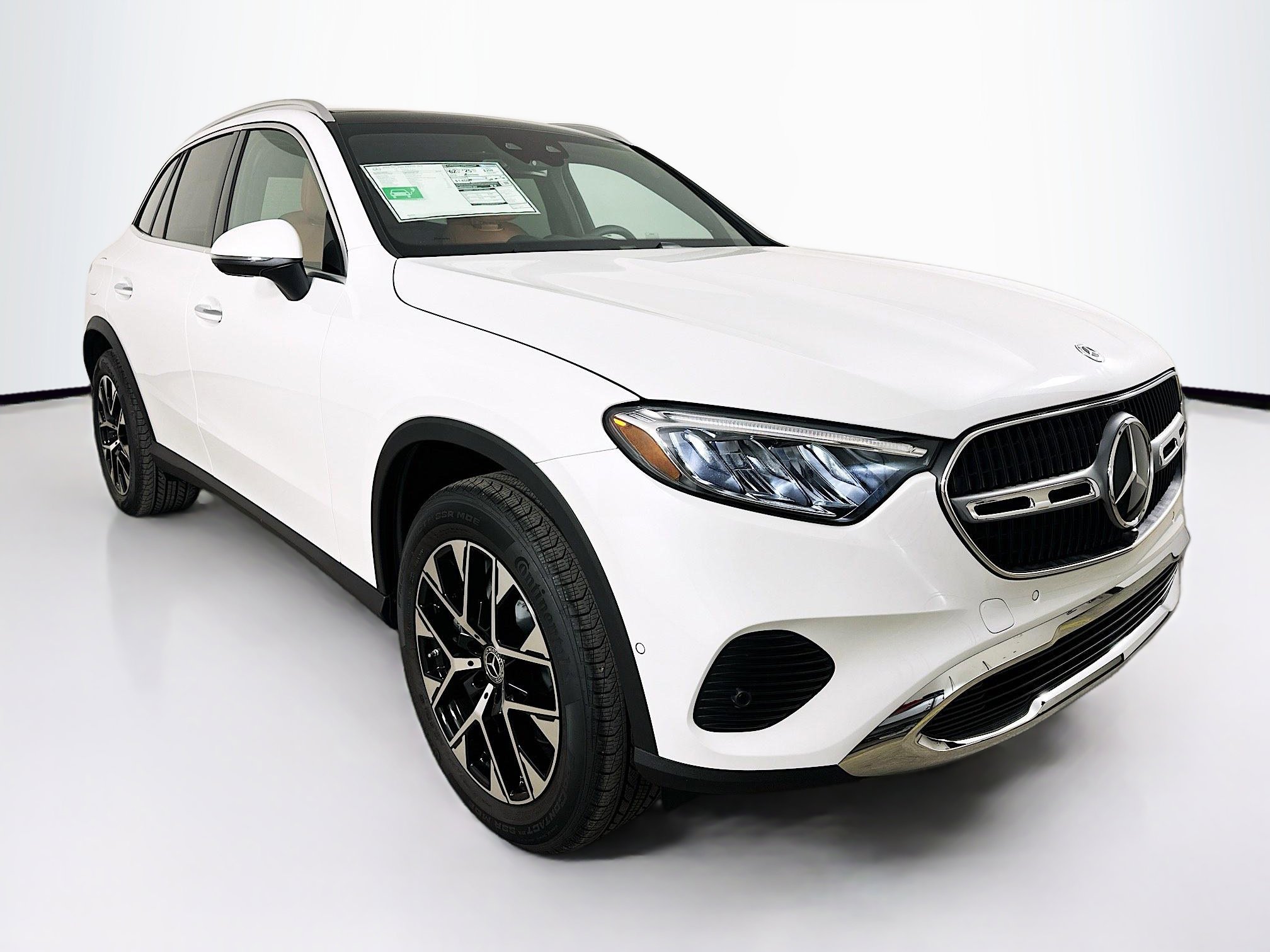 2026 Mercedes-Benz GLC Base's photo