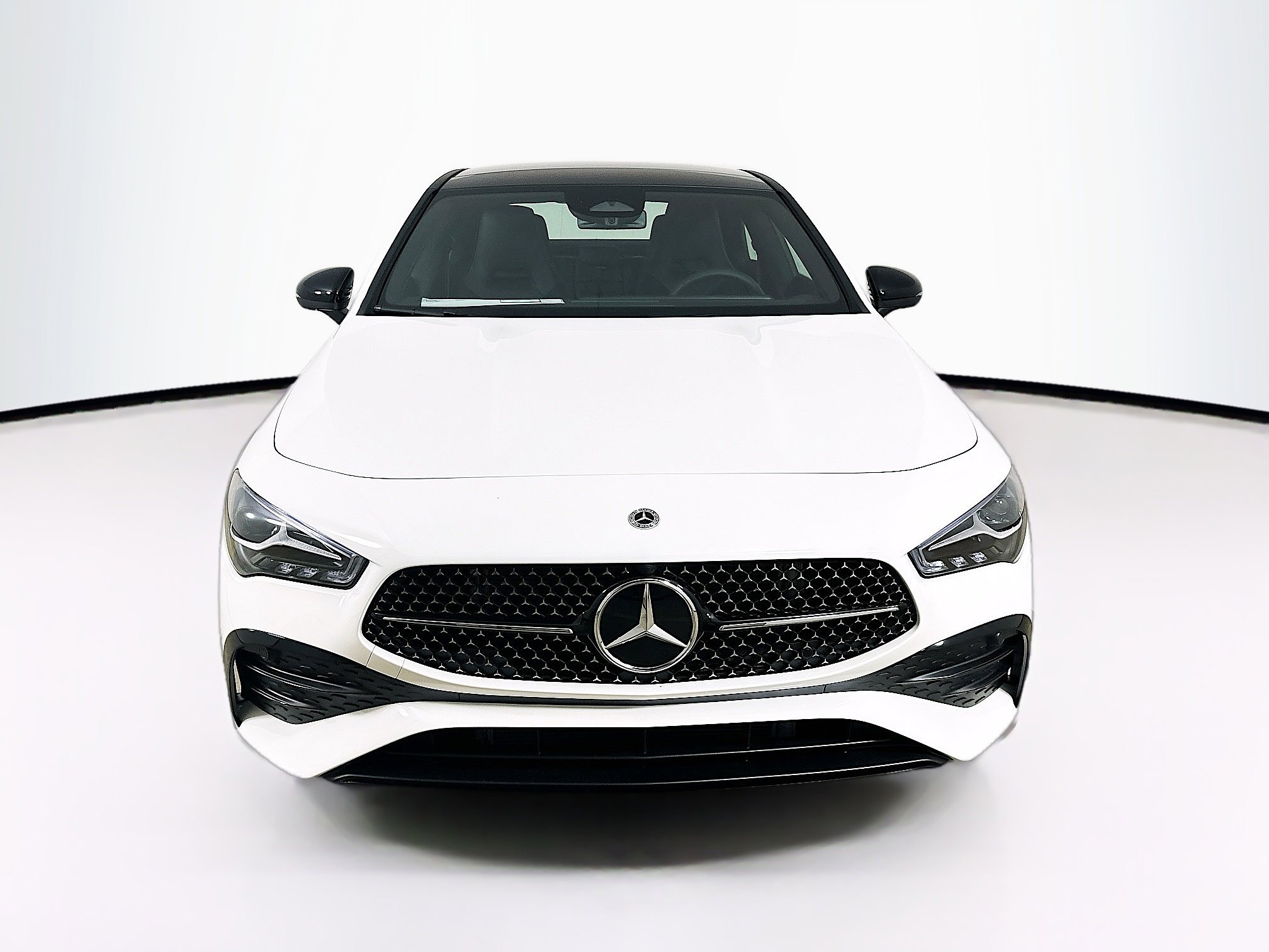 2025 Mercedes Benz CLA 250 4MATIC photo 2