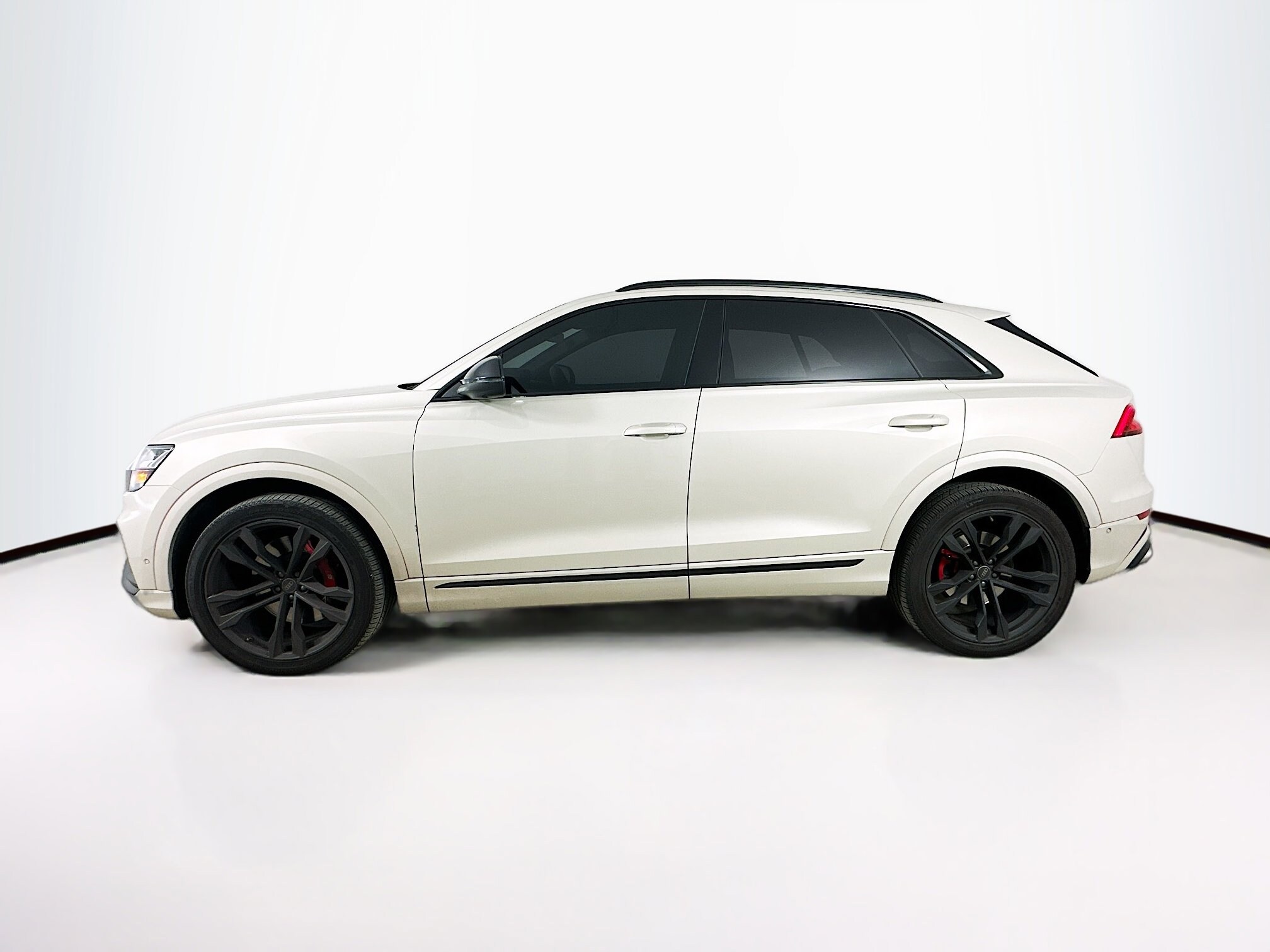 2023 Audi SQ8 Premium Plus photo 4