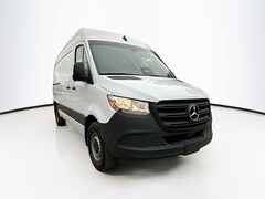 2025 Mercedes-Benz Sprinter 2500 Standard Roof 4-Cyl Diesel Van Cargo Van