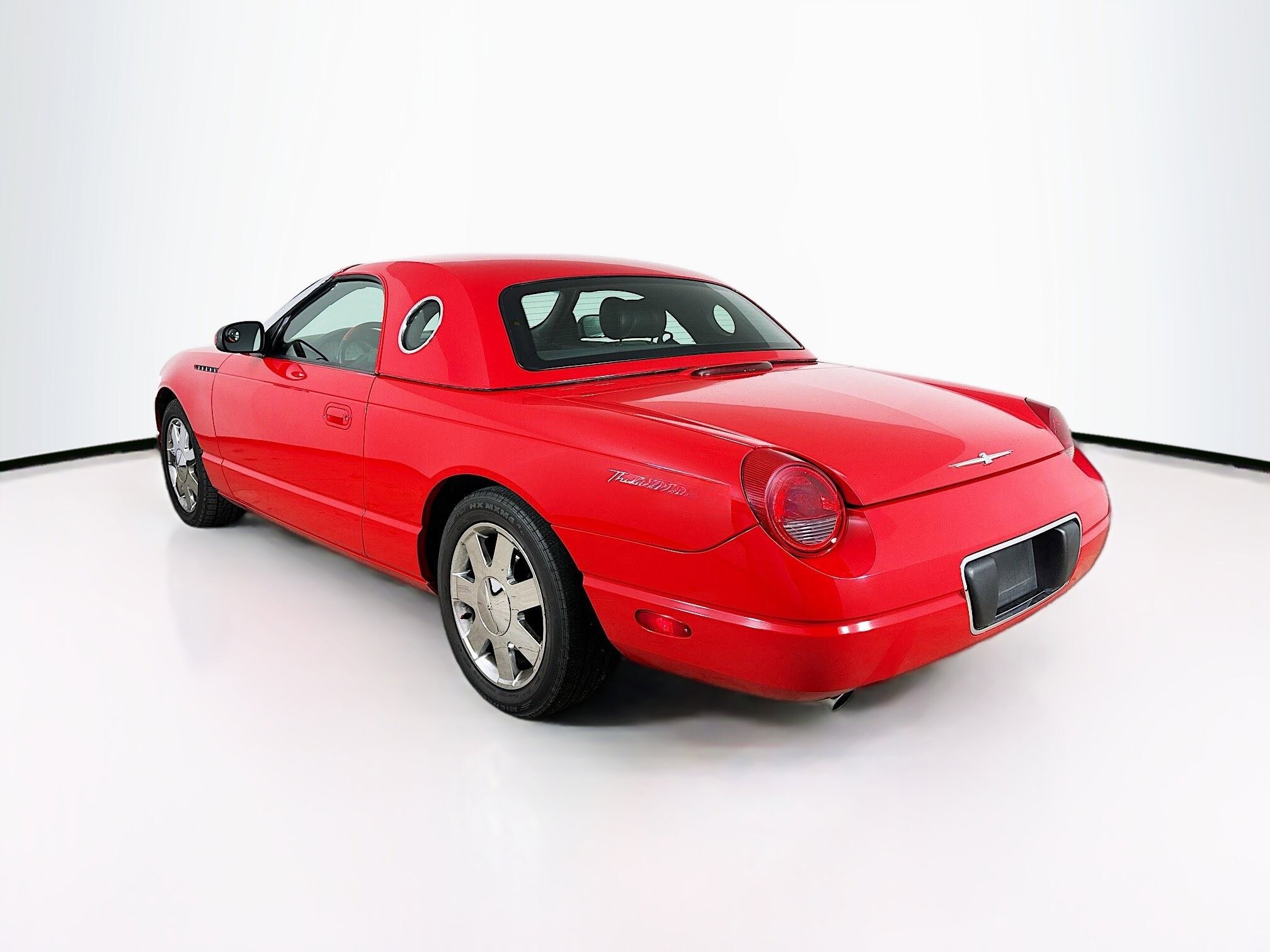 2002 Ford Thunderbird Base photo 4