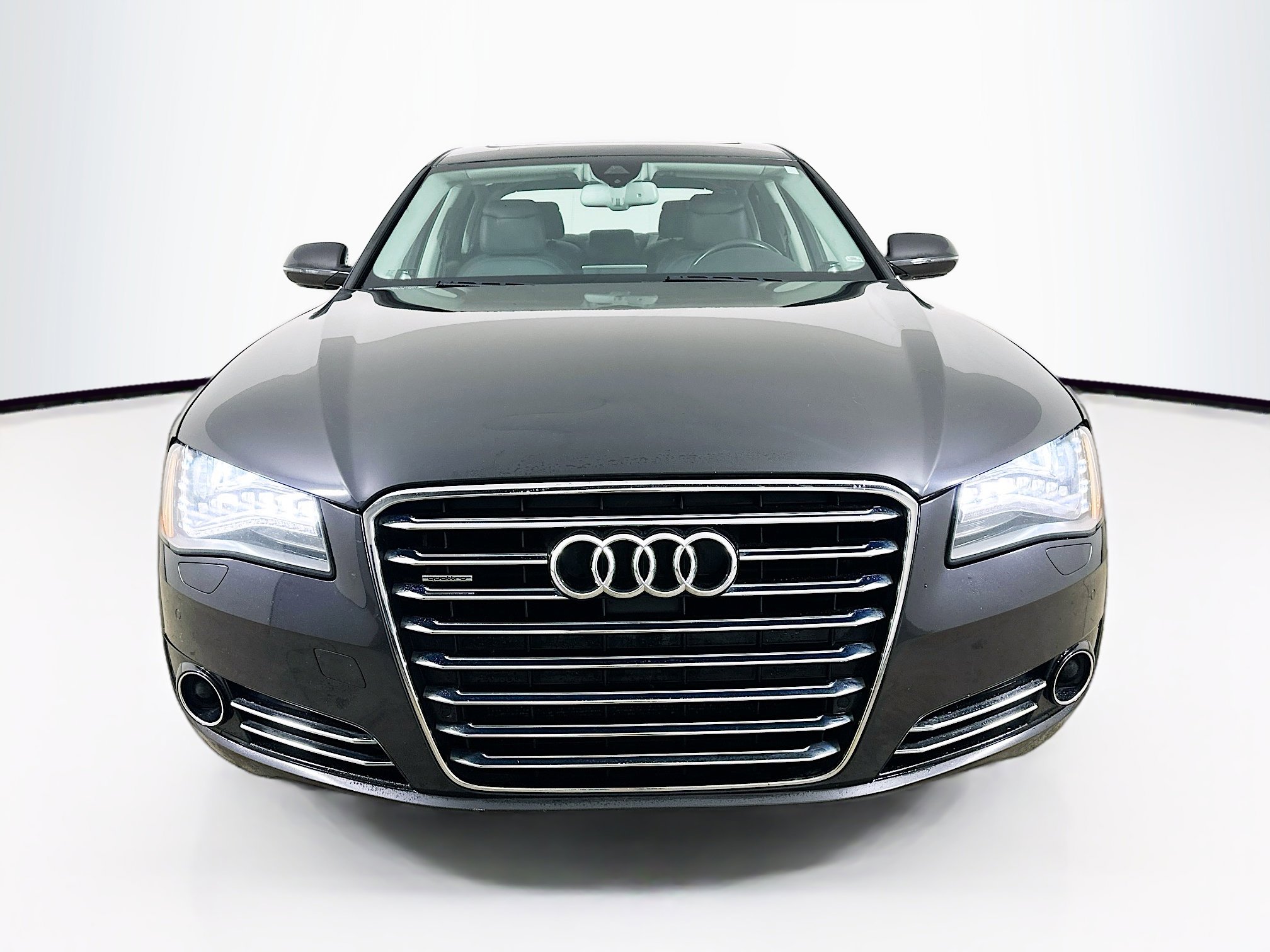 2011 Audi A8 L 4.2 Quattro photo 2