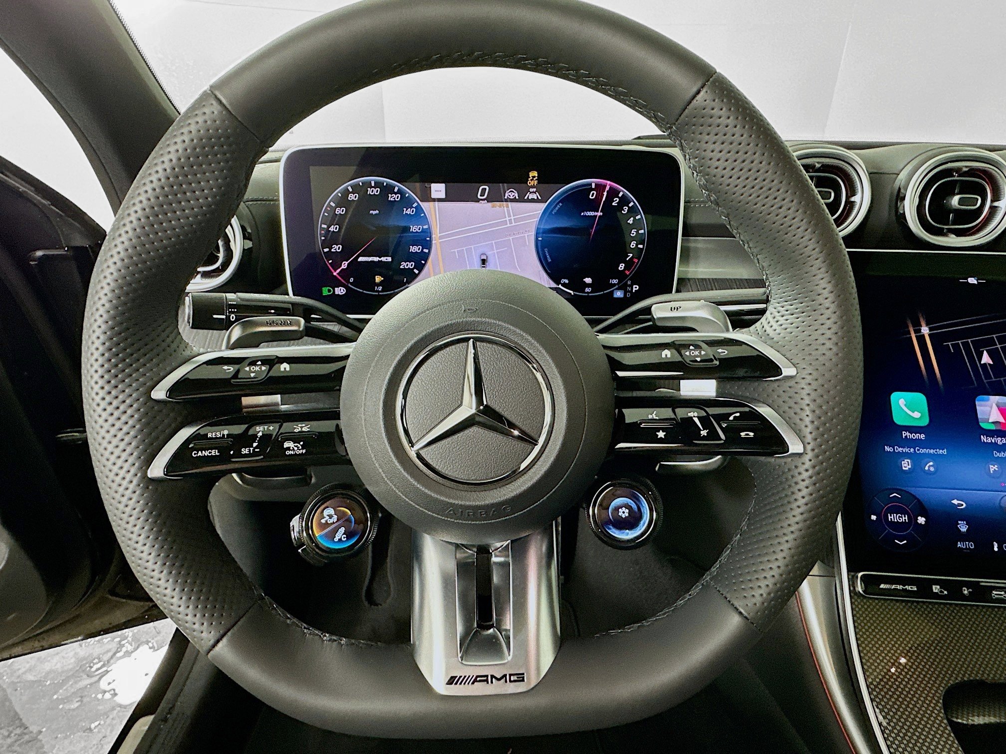 2025 Mercedes-Benz C-Class Sedan AMG C63 S E Peformance - Photo 11