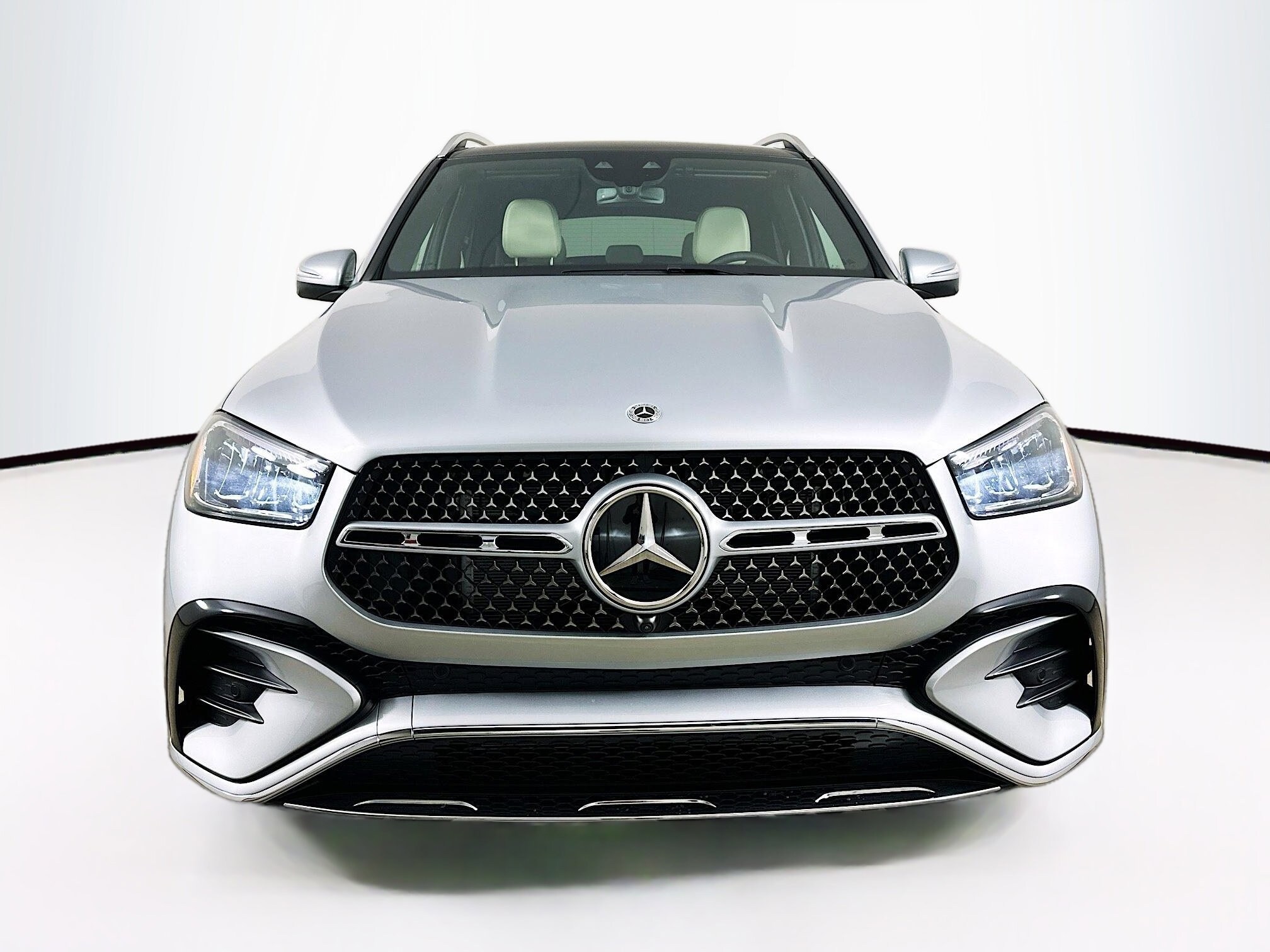 2026 Mercedes Benz GLE 350 4MATIC photo 2