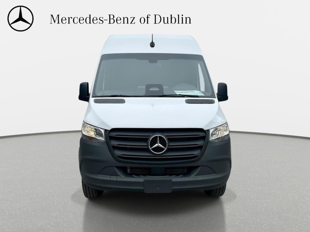 New 2025 Mercedes-Benz Sprinter 2500 Standard Roof 4-Cyl Diesel Van Cargo Van