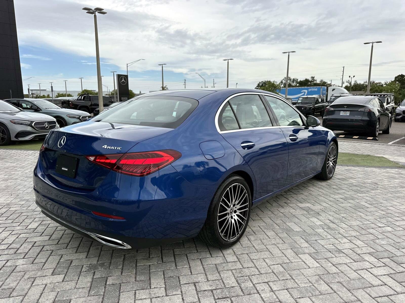 2024 Mercedes Benz C 300 4MATIC photo 4