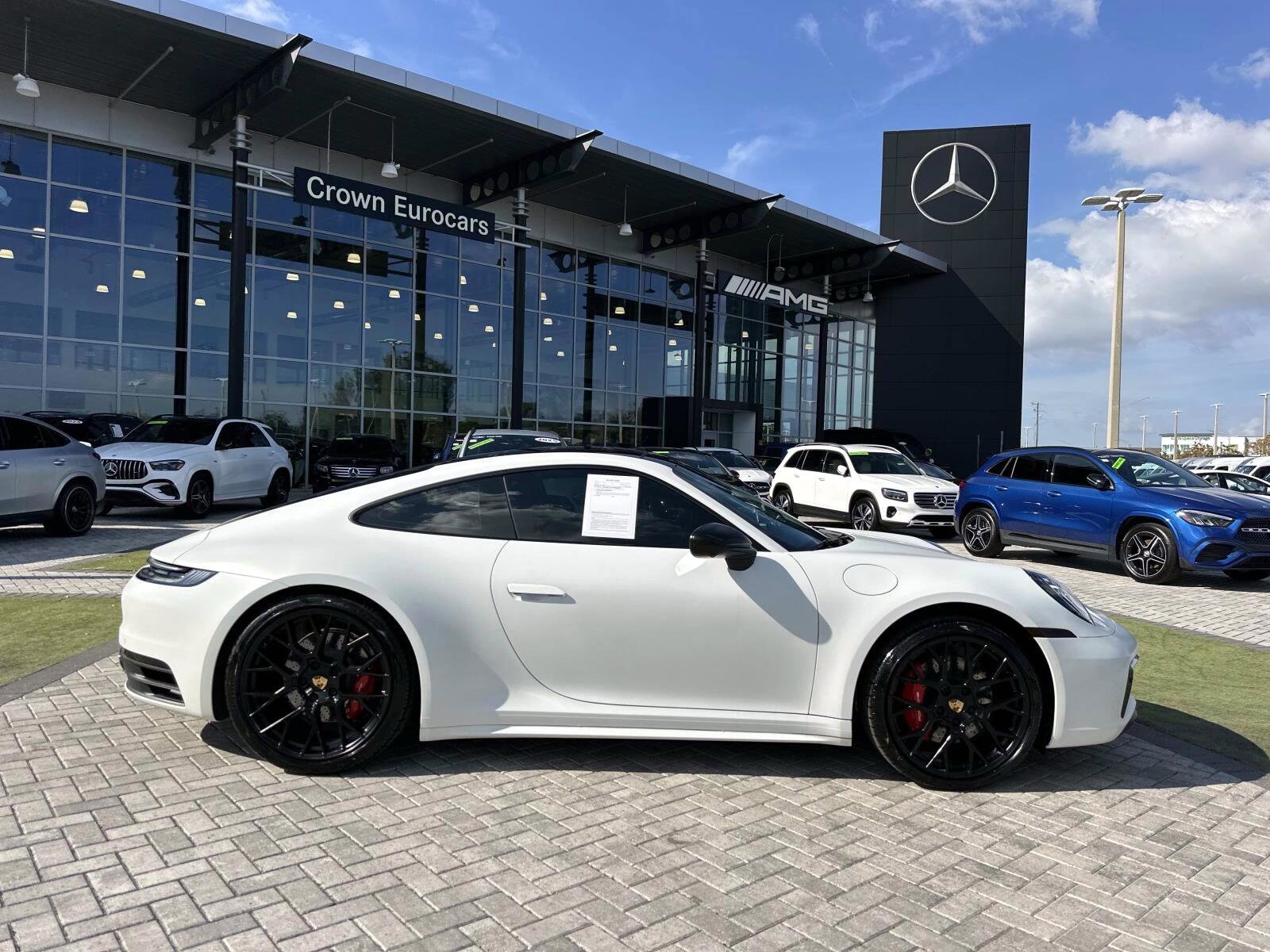 2024 Porsche 911 S photo 2